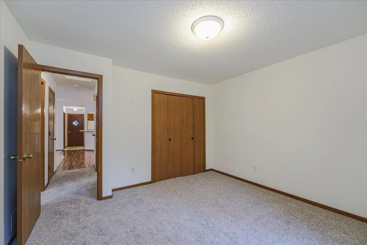 Photo 24 of 20300 Hunter Court