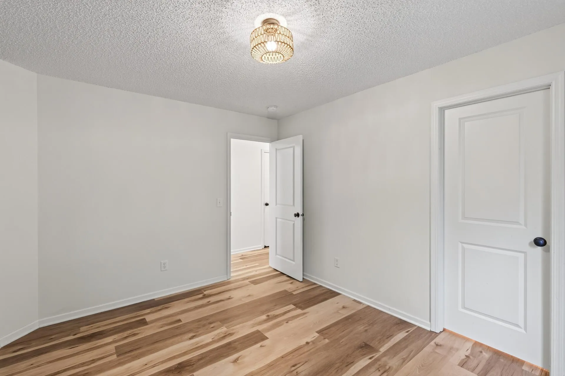 Photo 18 of 1548 Legacy E Parkway