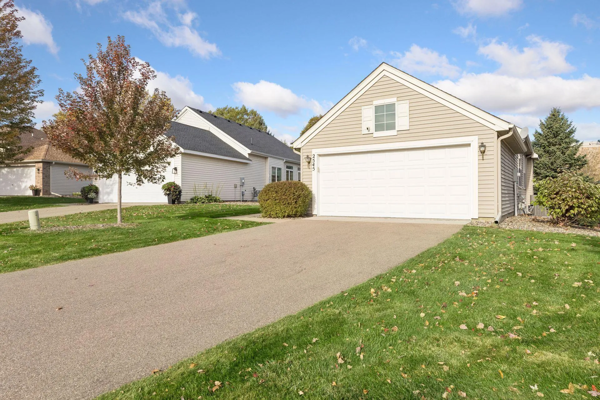 Photo 71 of 2545 Prairie Oak Trail