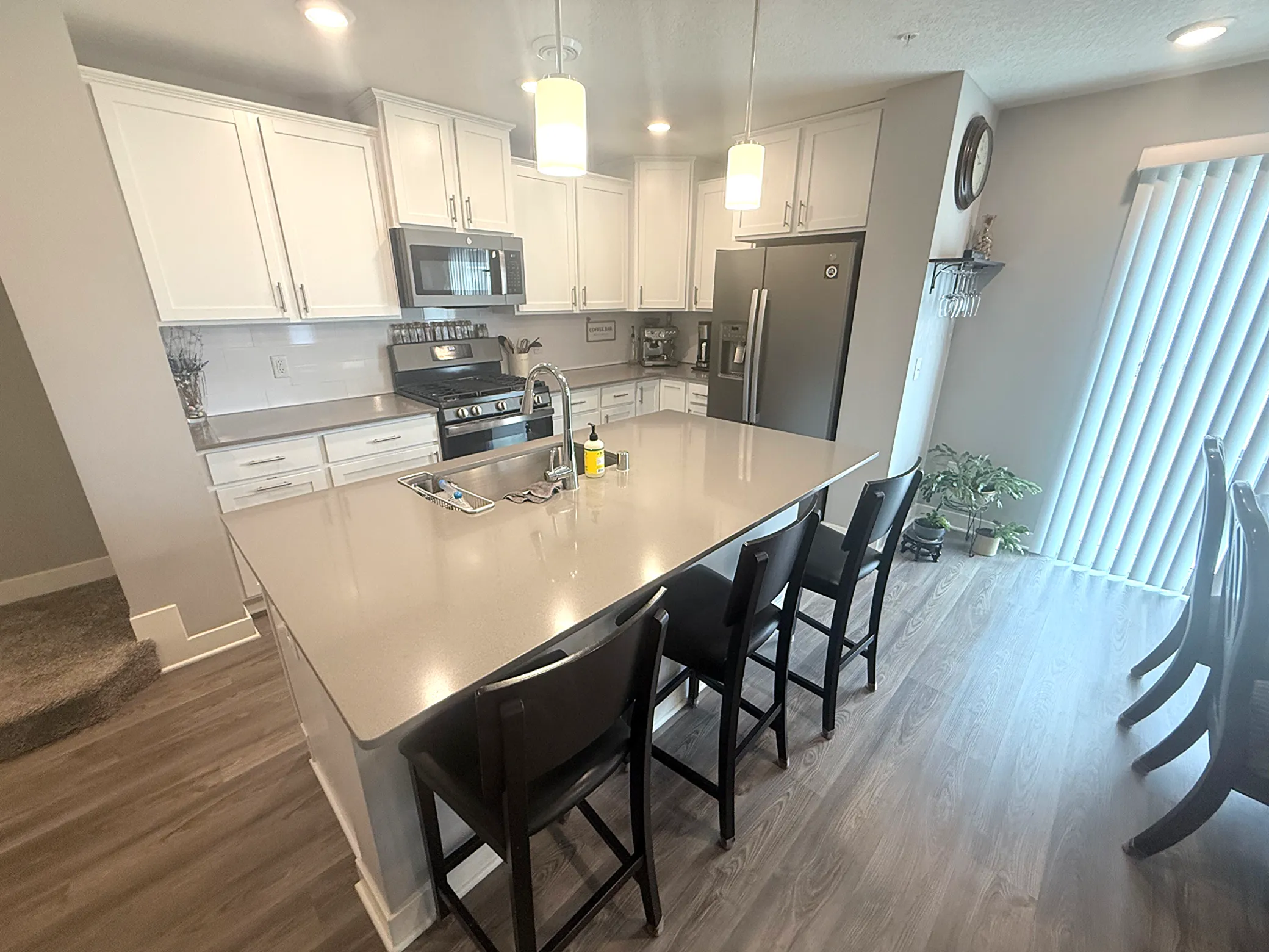 Photo 4 of 7238 Dora Drive