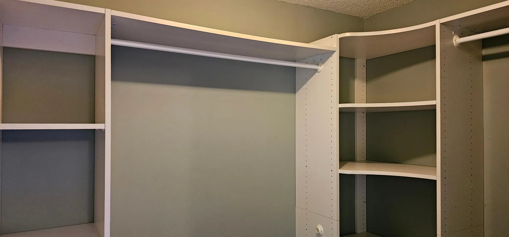 Photo 16 of 2677 Brookdale Lane Unit 2677