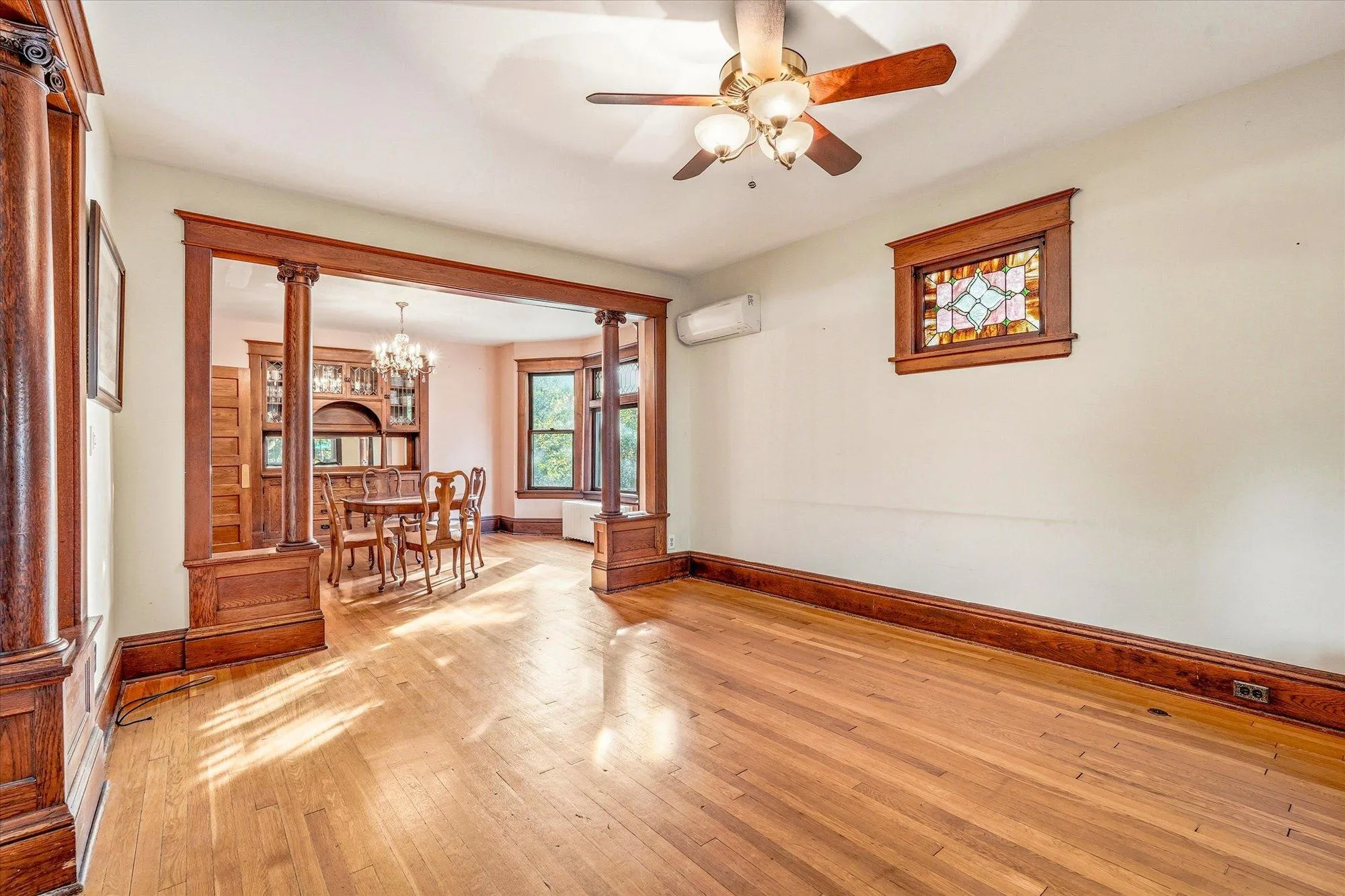Photo 15 of 2016 Laurel Avenue
