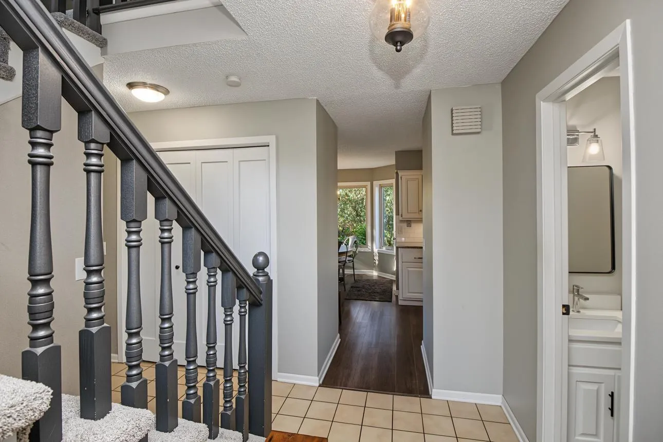 Photo 4 of 698 Ocala Lane