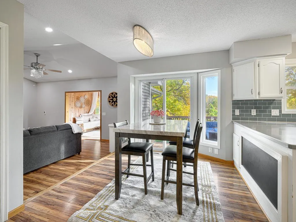 Photo 9 of 9108 Loch Lomond Boulevard