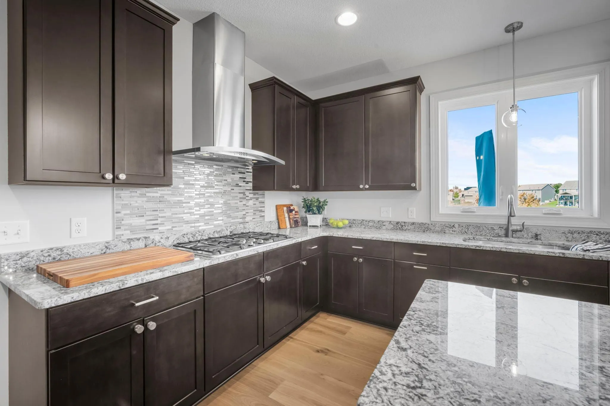 Photo 6 of 15369 Eagle Bay Way