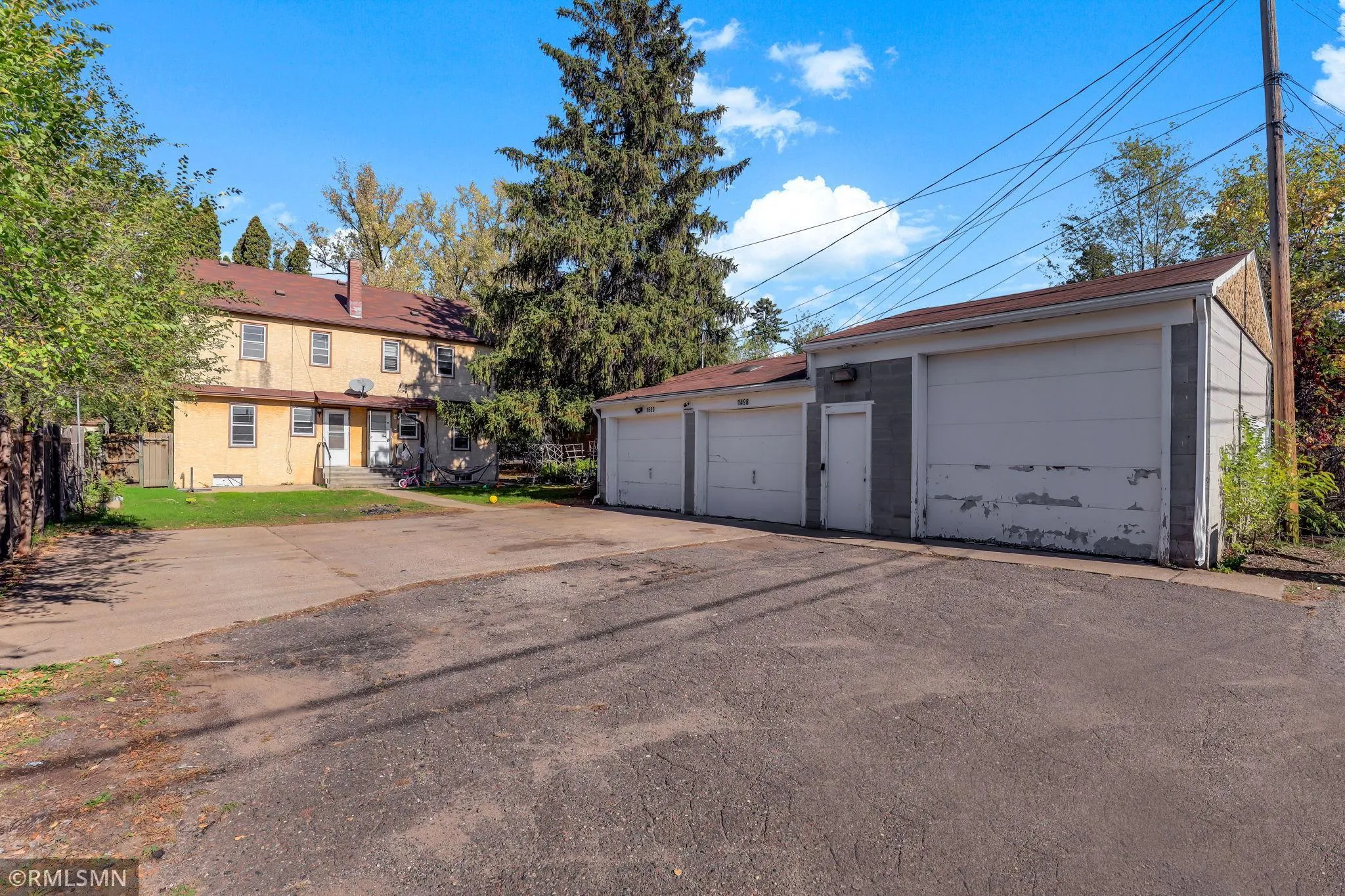Photo 10 of 1498 Reaney E Avenue