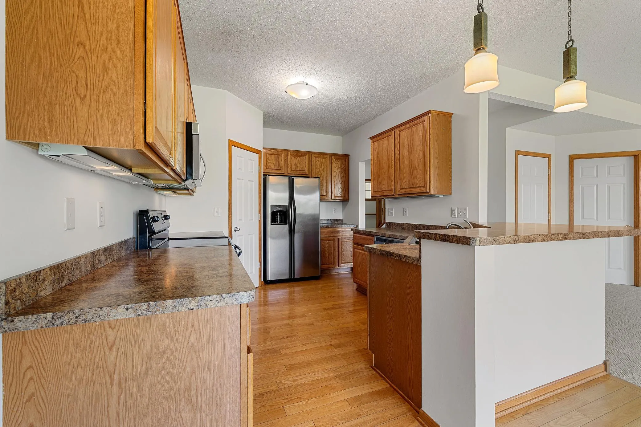 Photo 6 of 1096 Danube Avenue