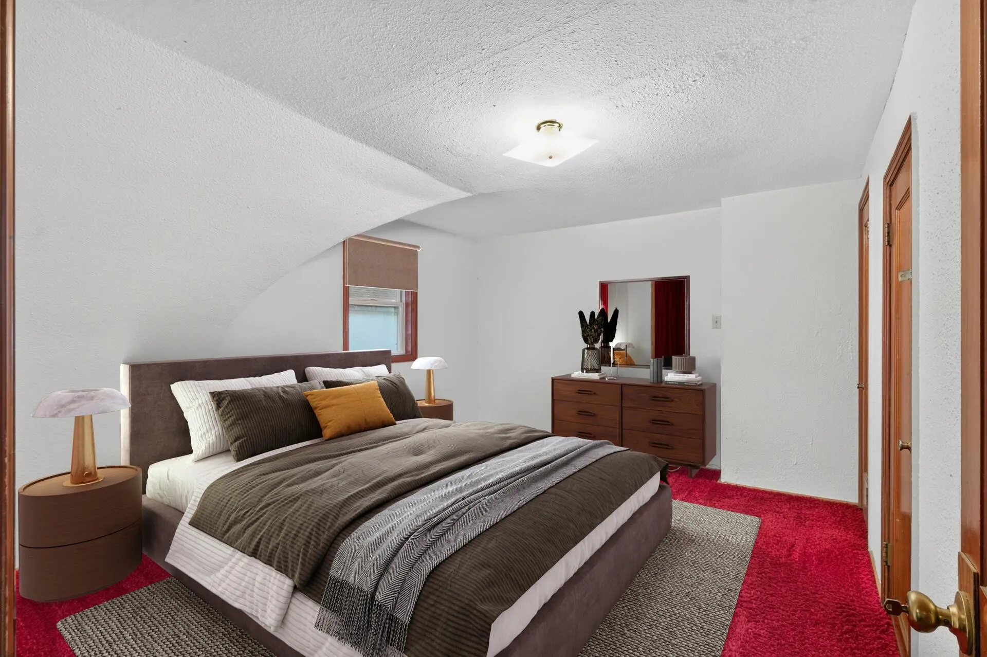 Photo 6 of 1046 Felix Street