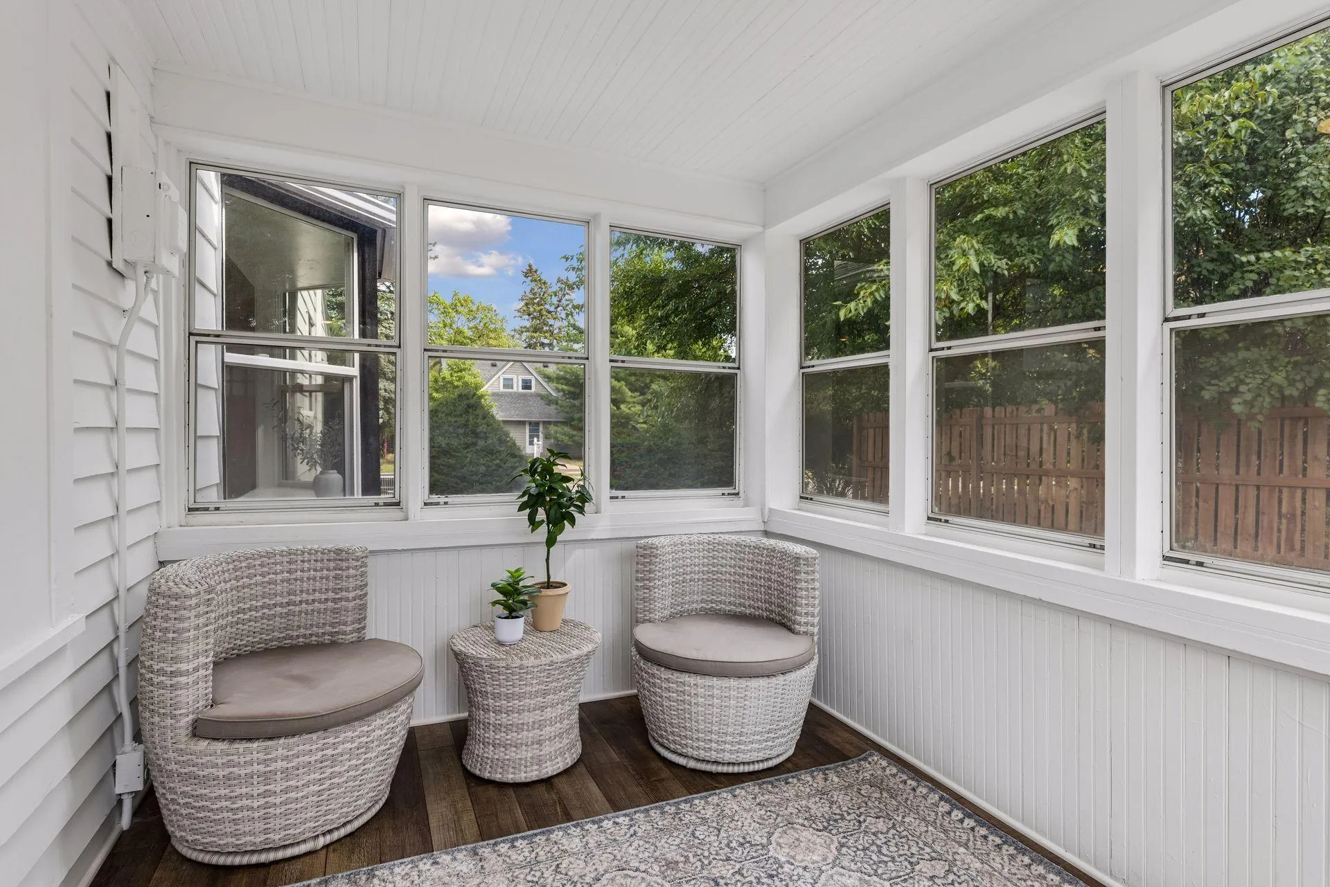 Photo 14 of 704 7th S Avenue