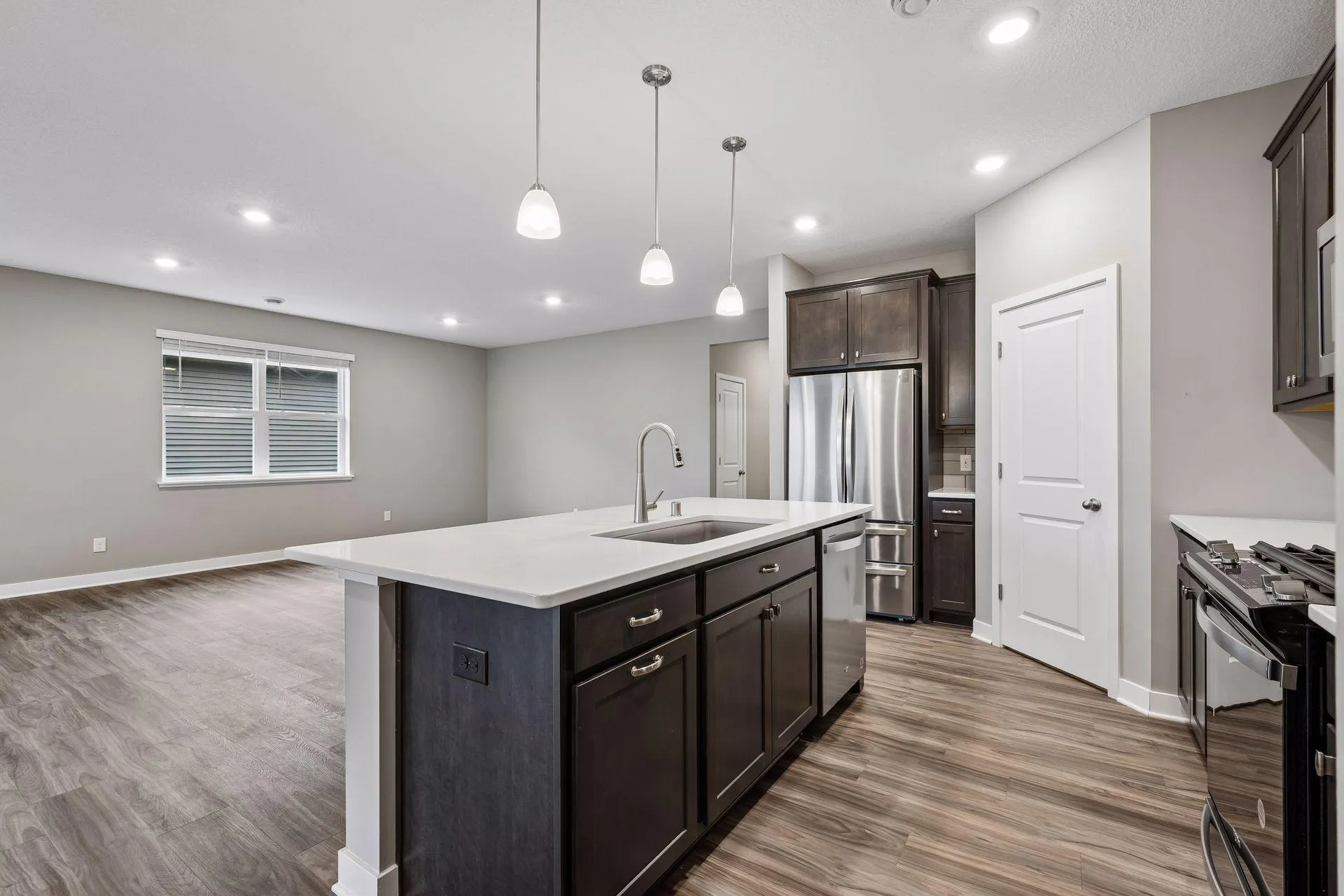Photo 16 of 11509 Deerwood N Circle