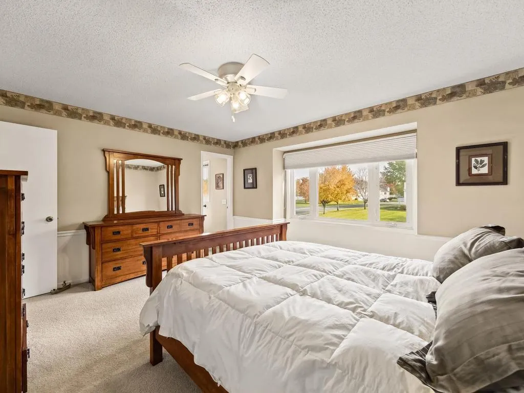 Photo 21 of 15601 Claret W Avenue