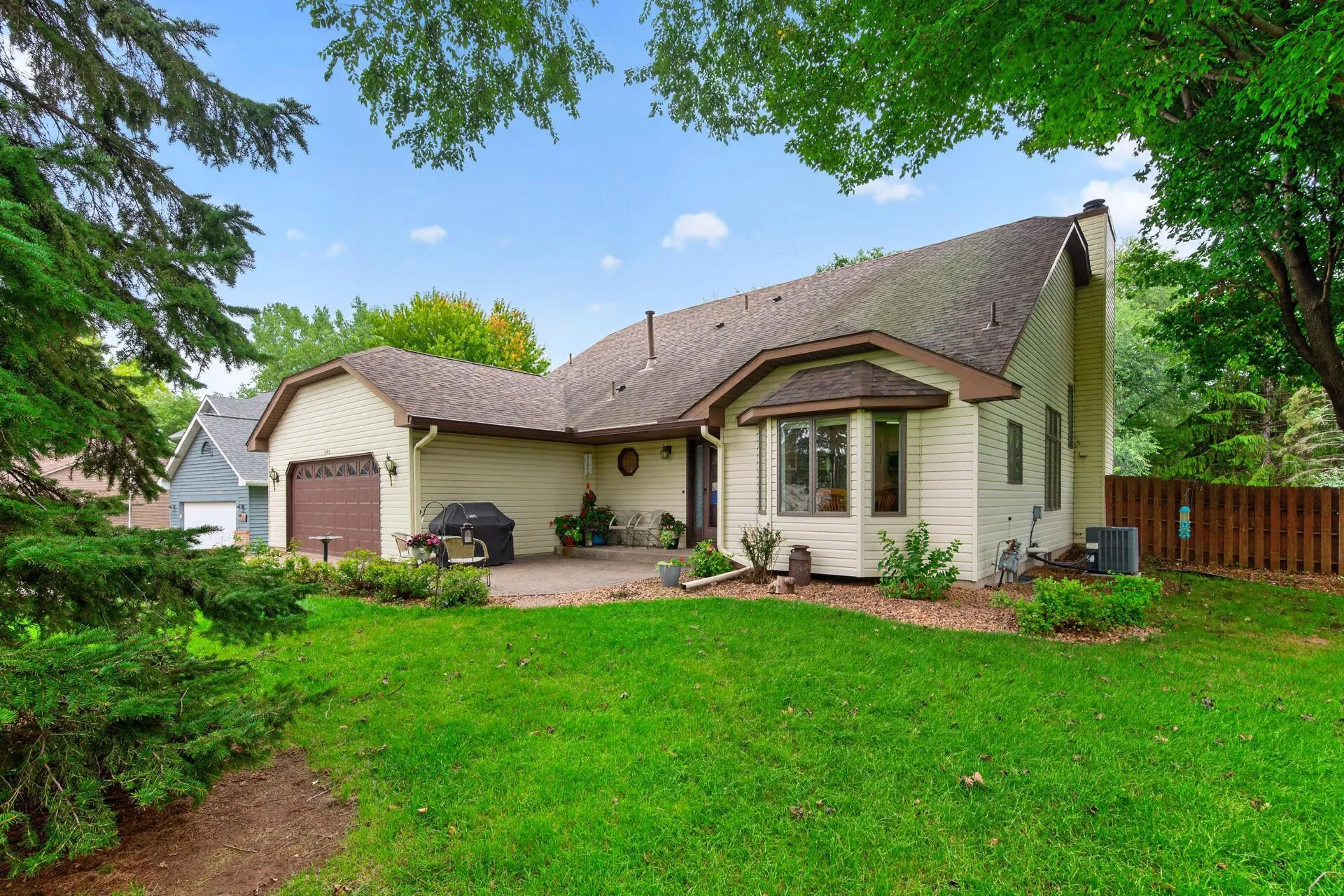 Photo 4 of 7948 Blanchard Way
