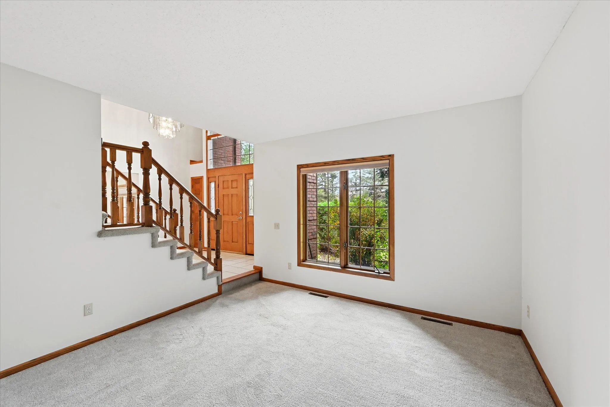 Photo 5 of 12888 S Robert Trail
