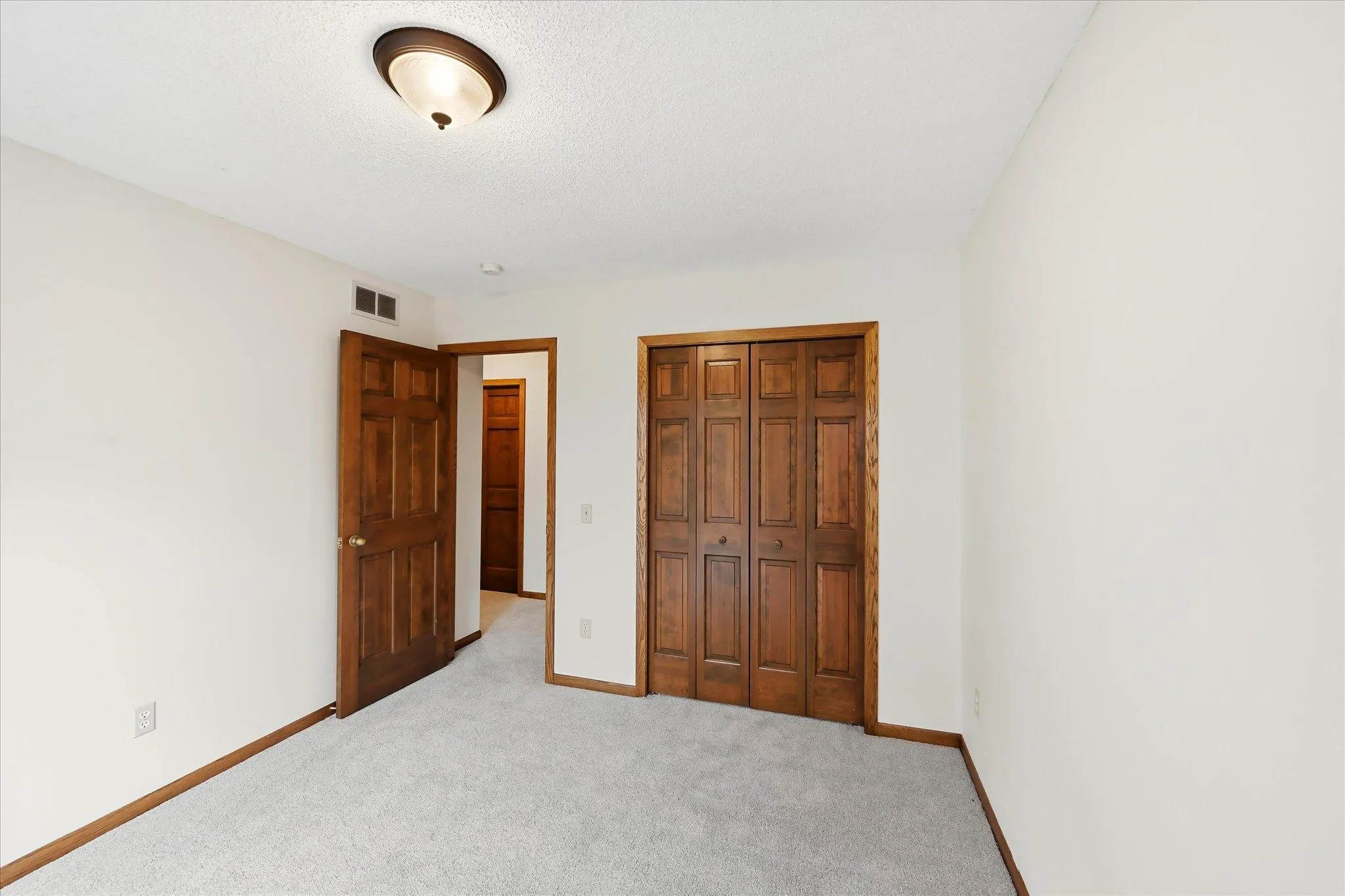 Photo 18 of 12888 S Robert Trail