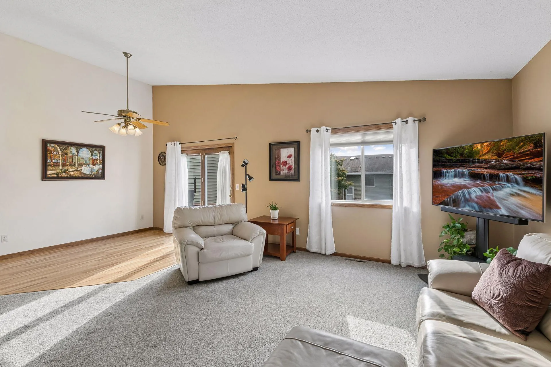 Photo 5 of 12805 Morgan S Avenue