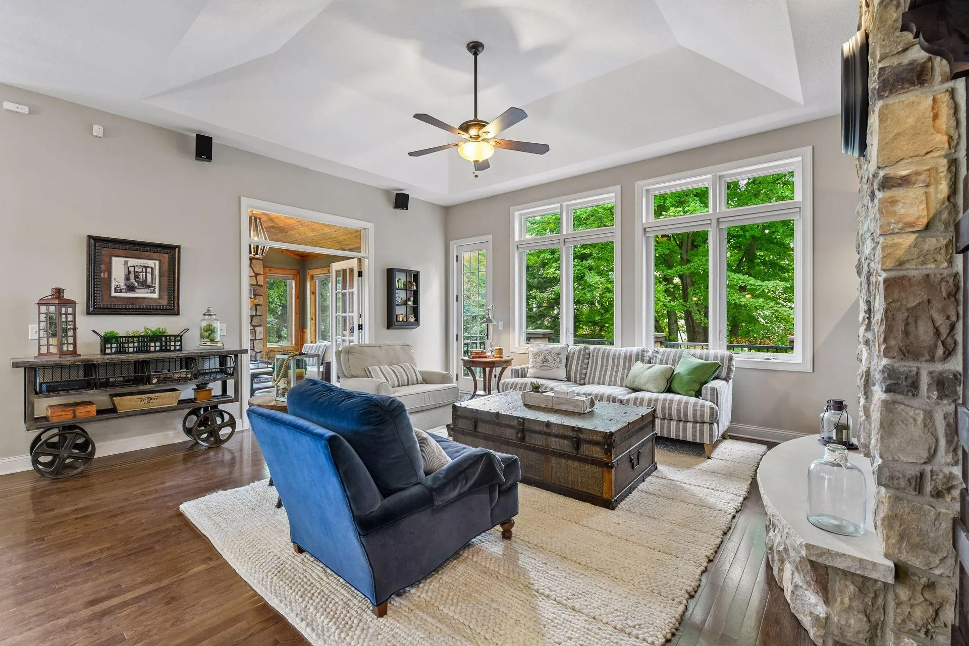 Photo 7 of 9487 Mcgee Way