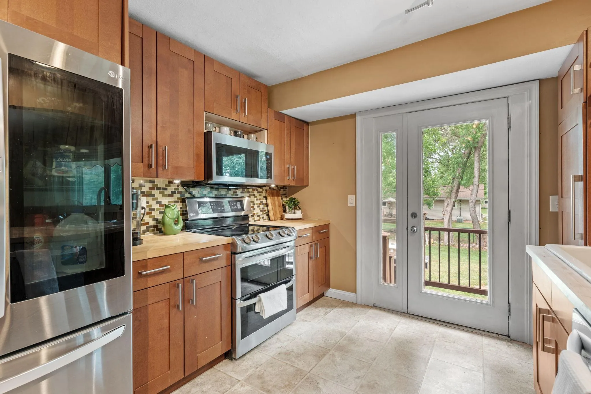 Photo 7 of 2216 E 114th Street