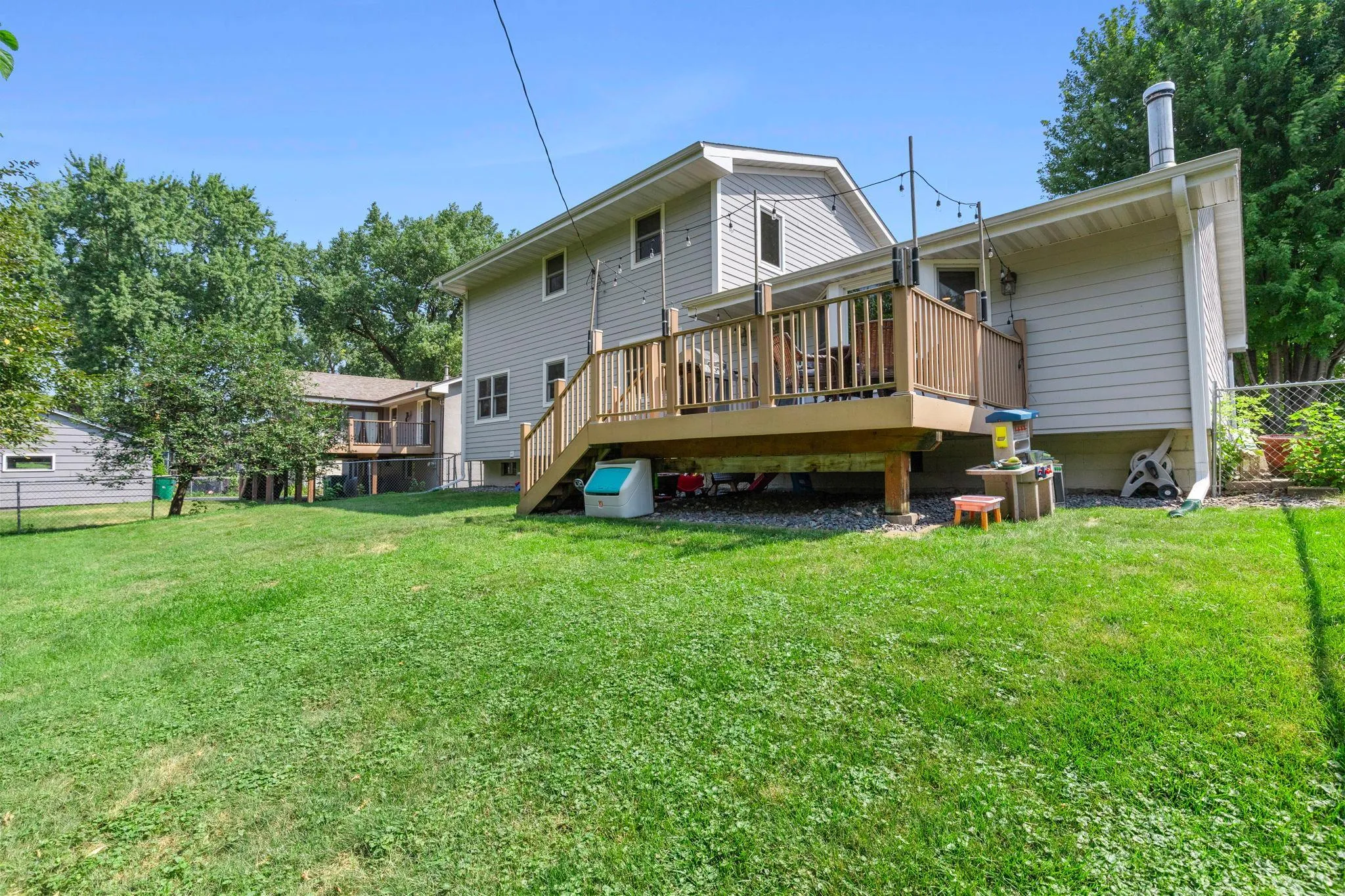 Photo 44 of 4517 Orchard N Avenue