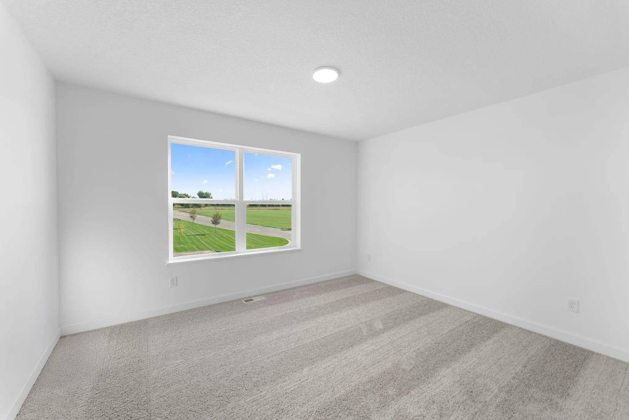 Photo 12 of 9831 26th Ne Street