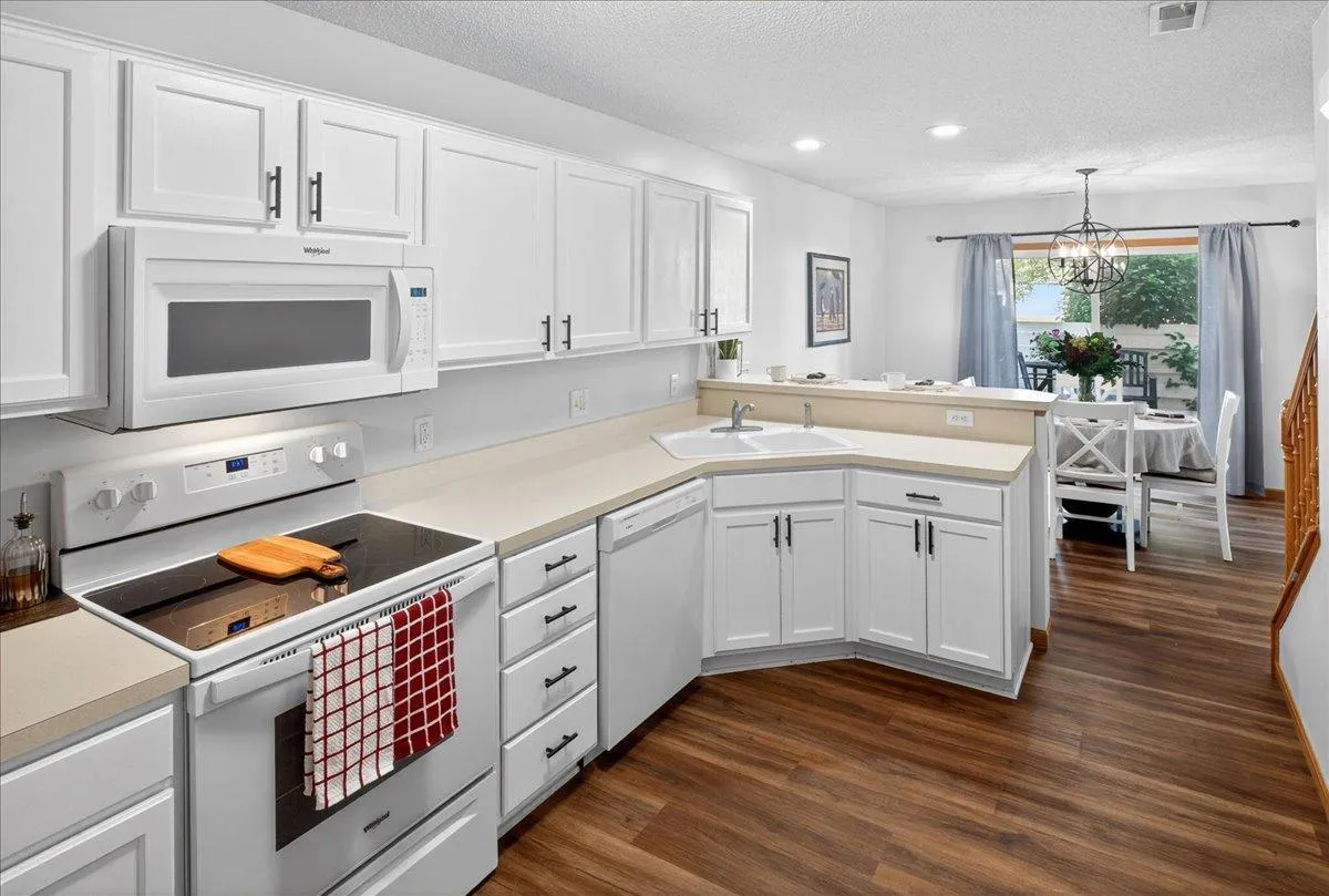 Photo 17 of 10533 74th Ne Street Unit 1