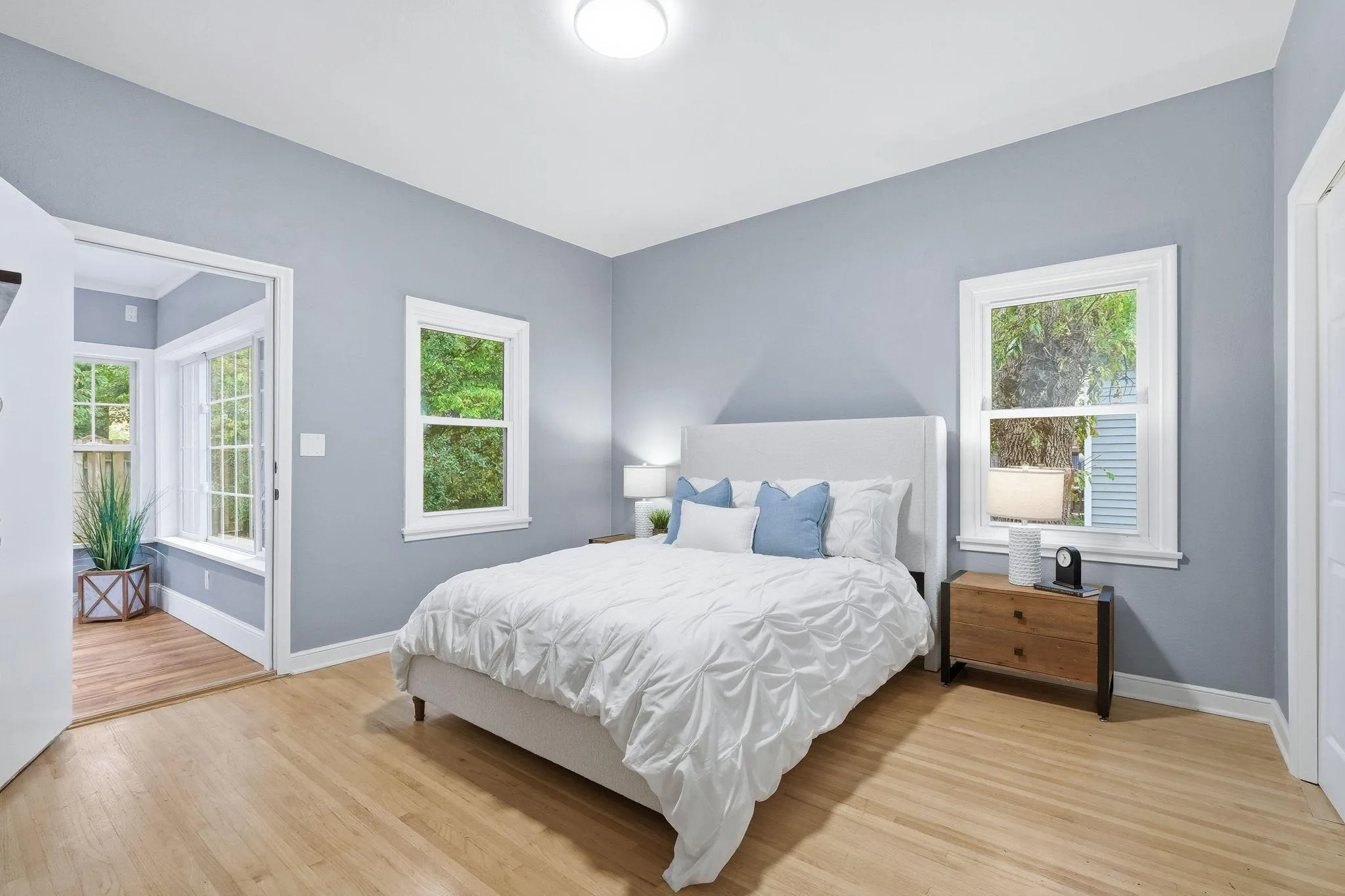 Photo 13 of 1128 Selby Avenue