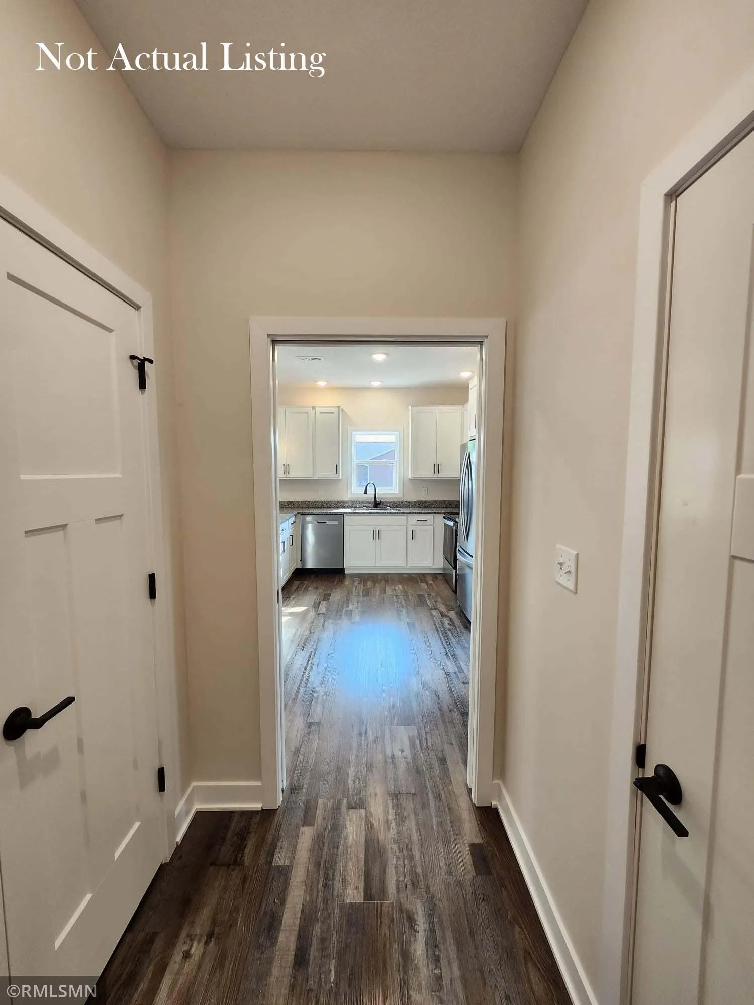 Photo 13 of 404 Norske Street