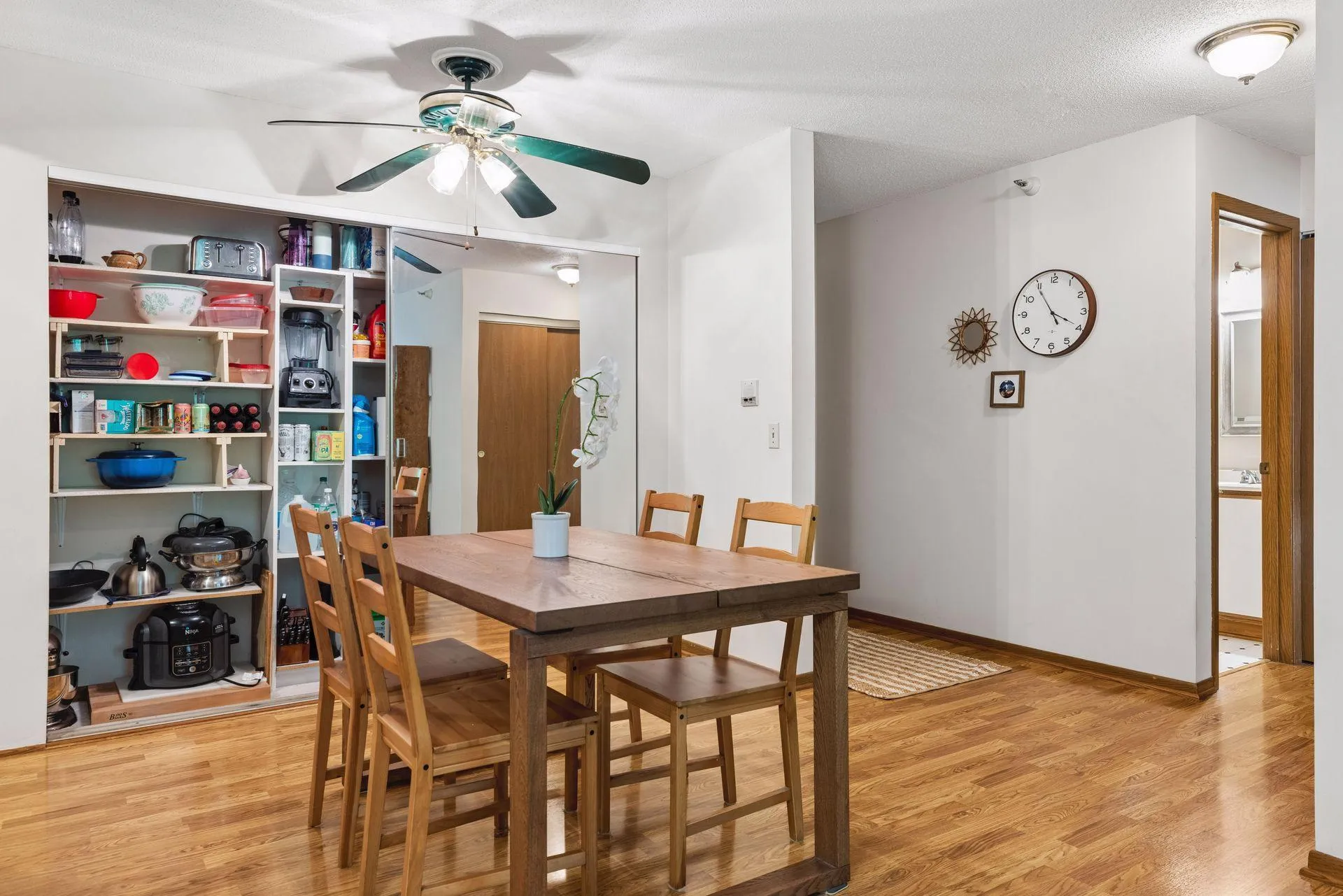 Photo 12 of 4151 Boone N Avenue Unit 106
