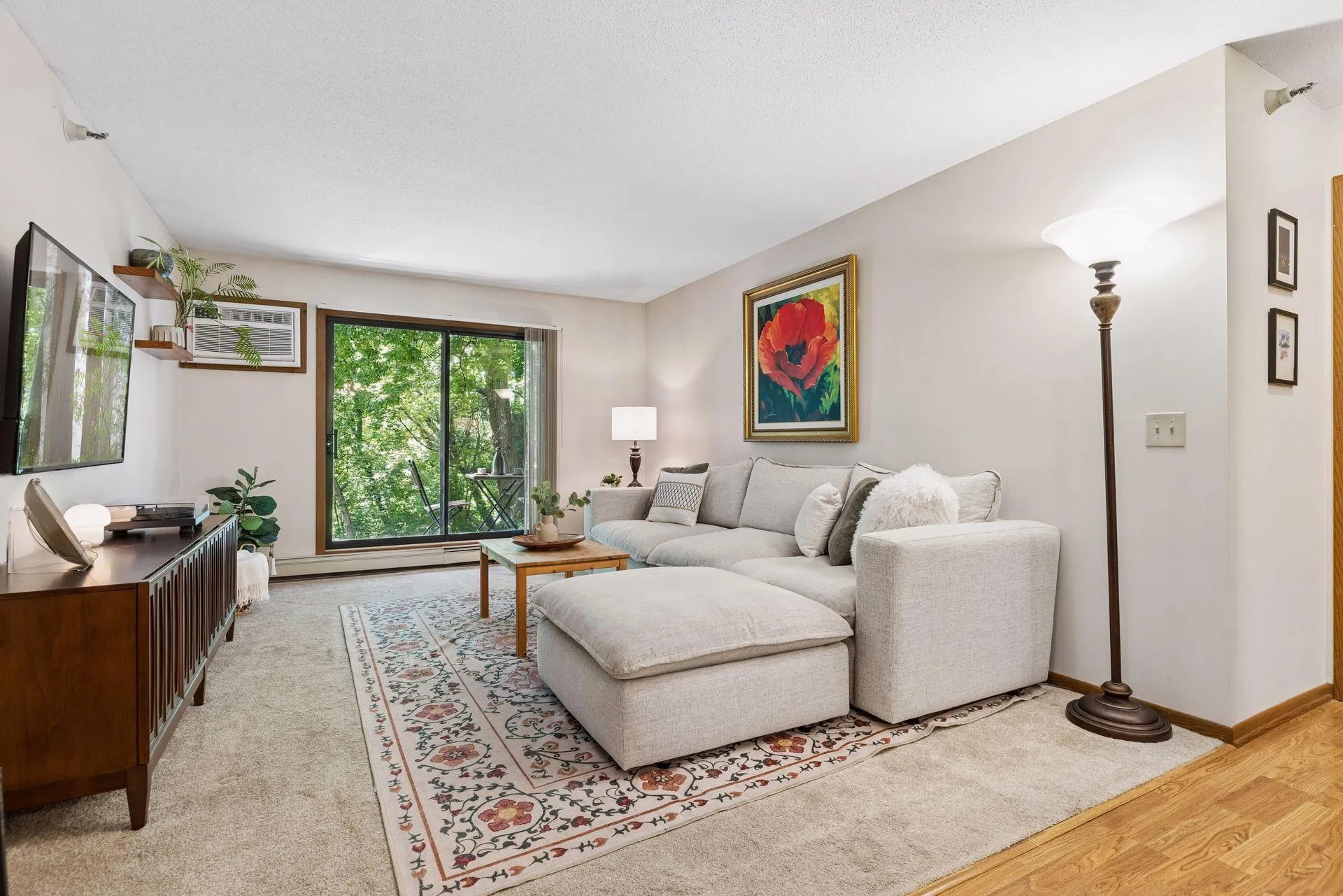 Photo 2 of 4151 Boone N Avenue Unit 106