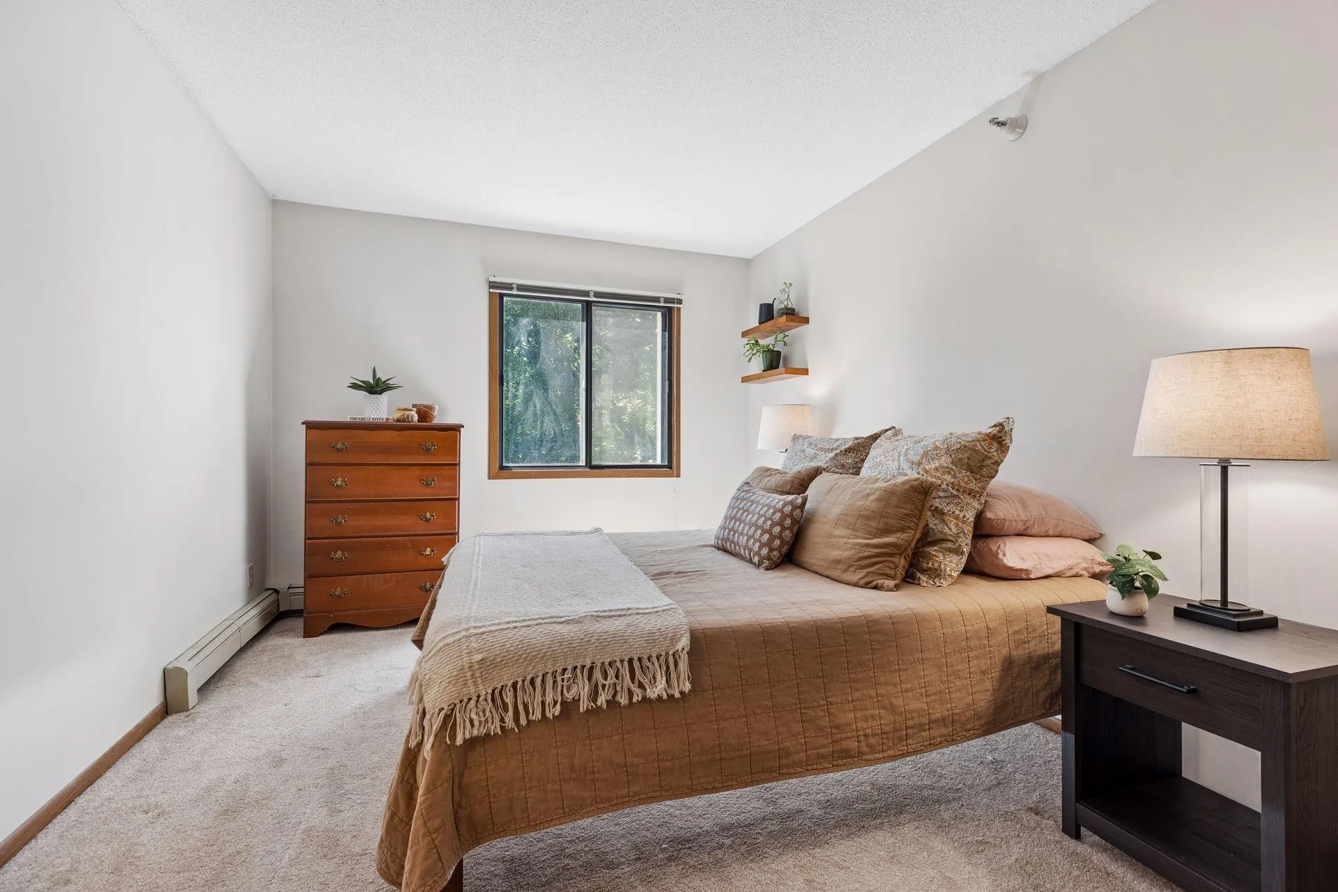 Photo 18 of 4151 Boone N Avenue Unit 106