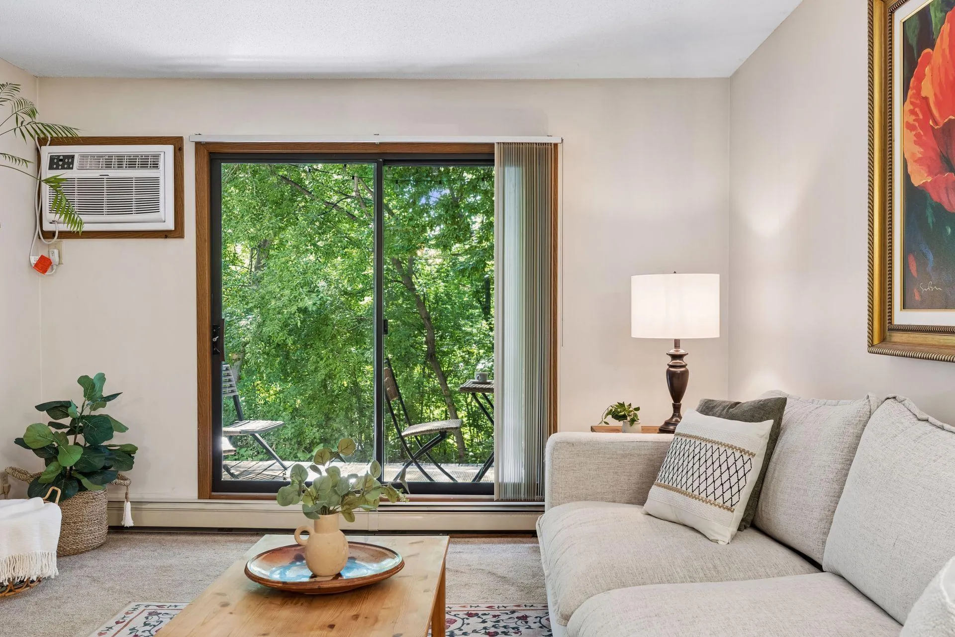 Photo 5 of 4151 Boone N Avenue Unit 106