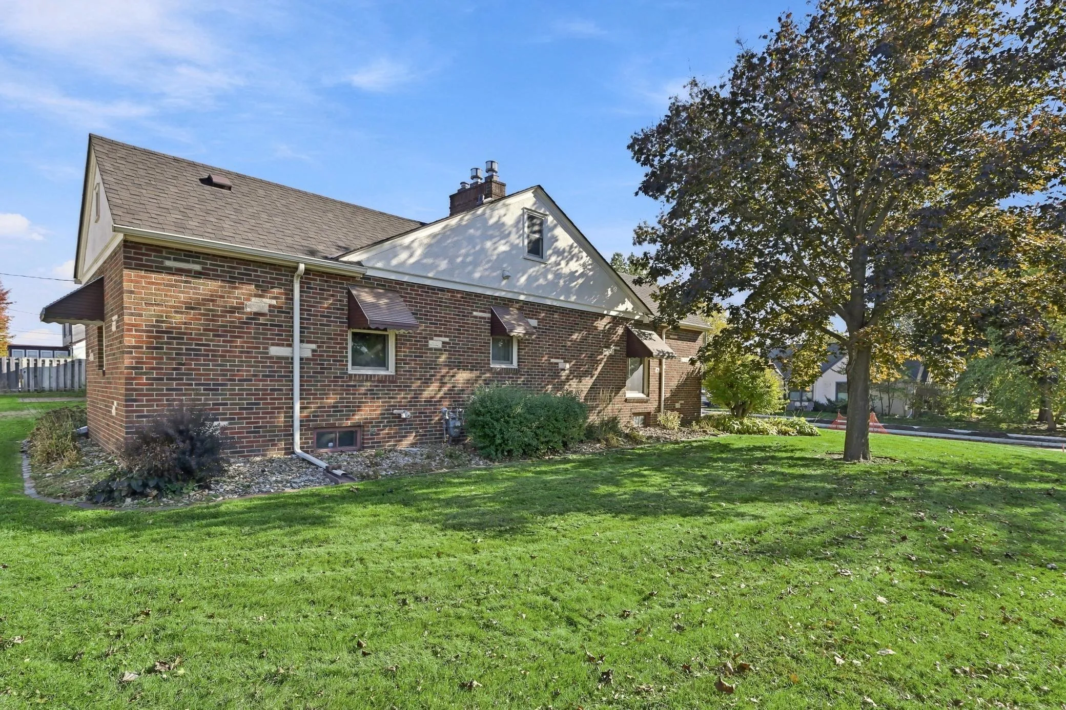 Photo 59 of 823 Cottage W Avenue