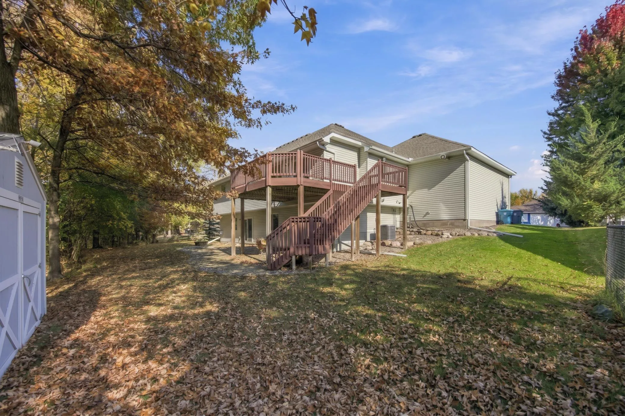 Photo 32 of 22048 Elston Avenue