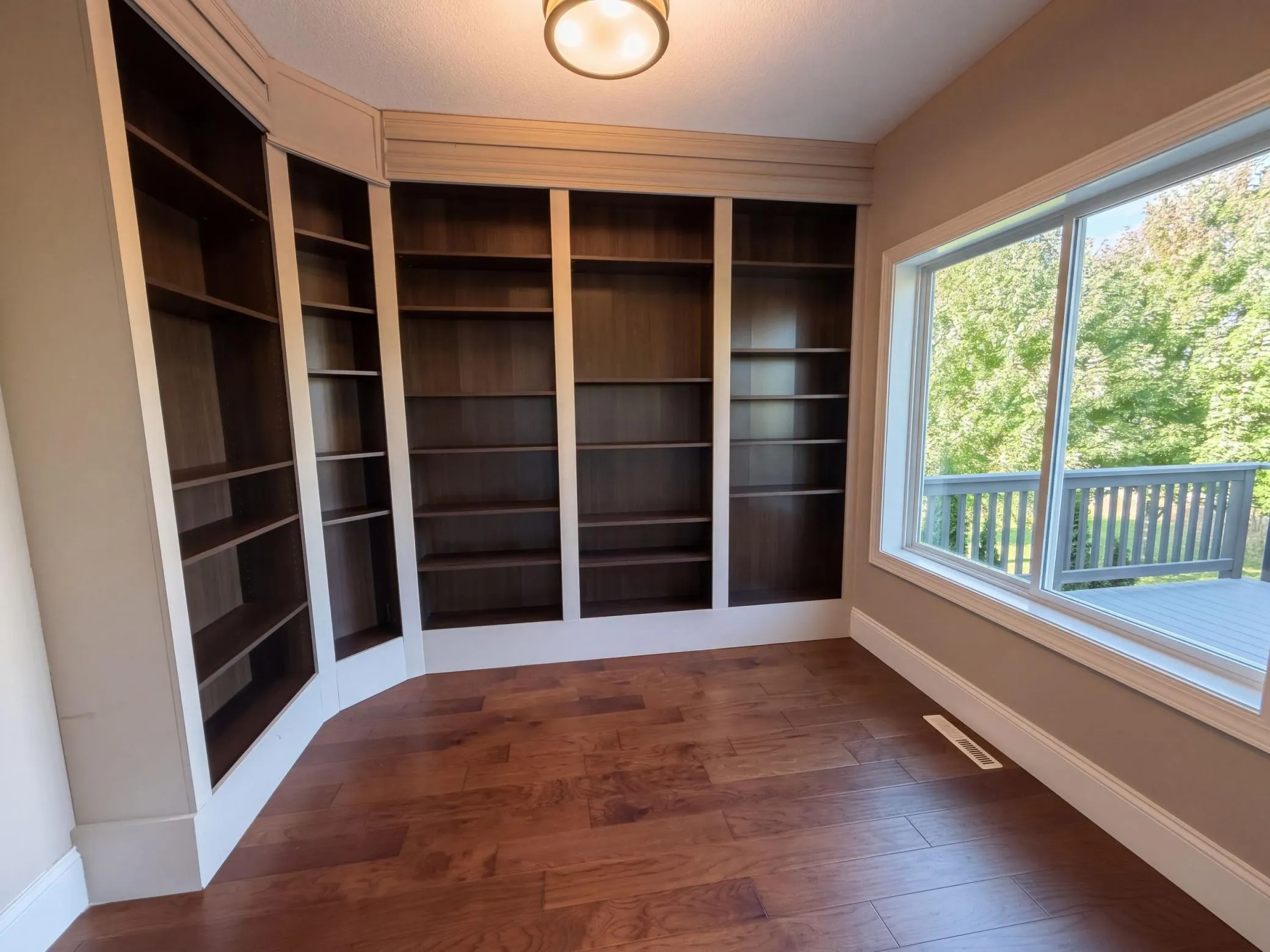 Photo 12 of 1120 Francesca Court