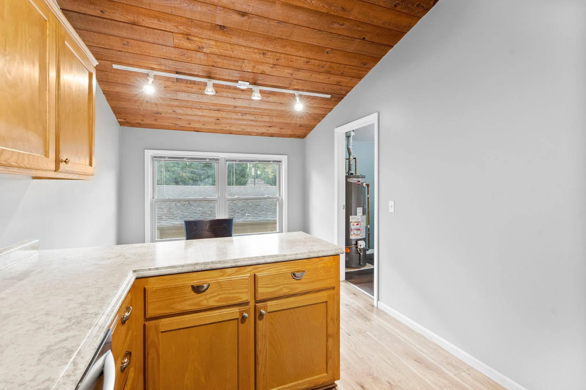 Photo 15 of 6384 Aspenwood Plaza