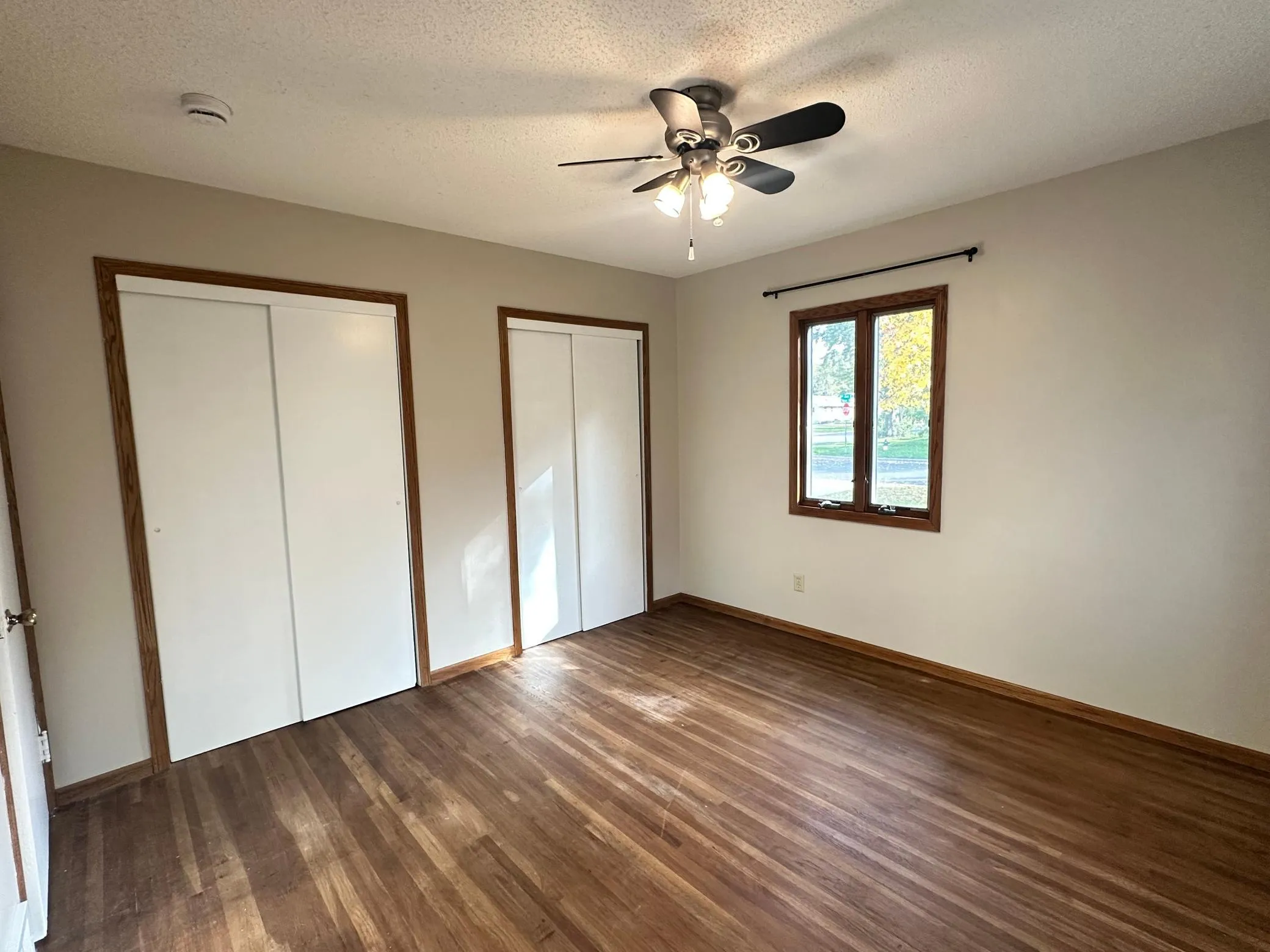 Photo 16 of 635 8th E Avenue