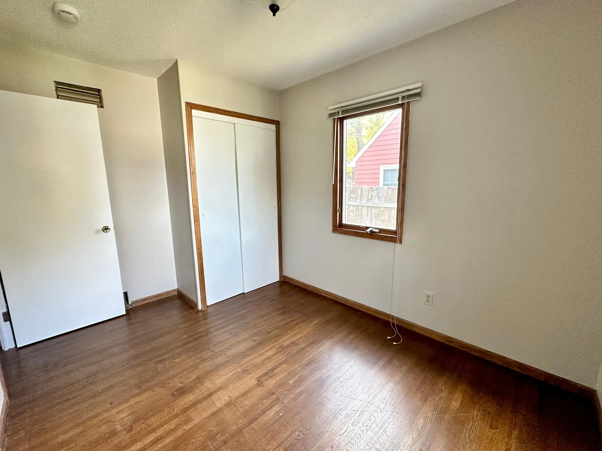 Photo 18 of 635 8th E Avenue