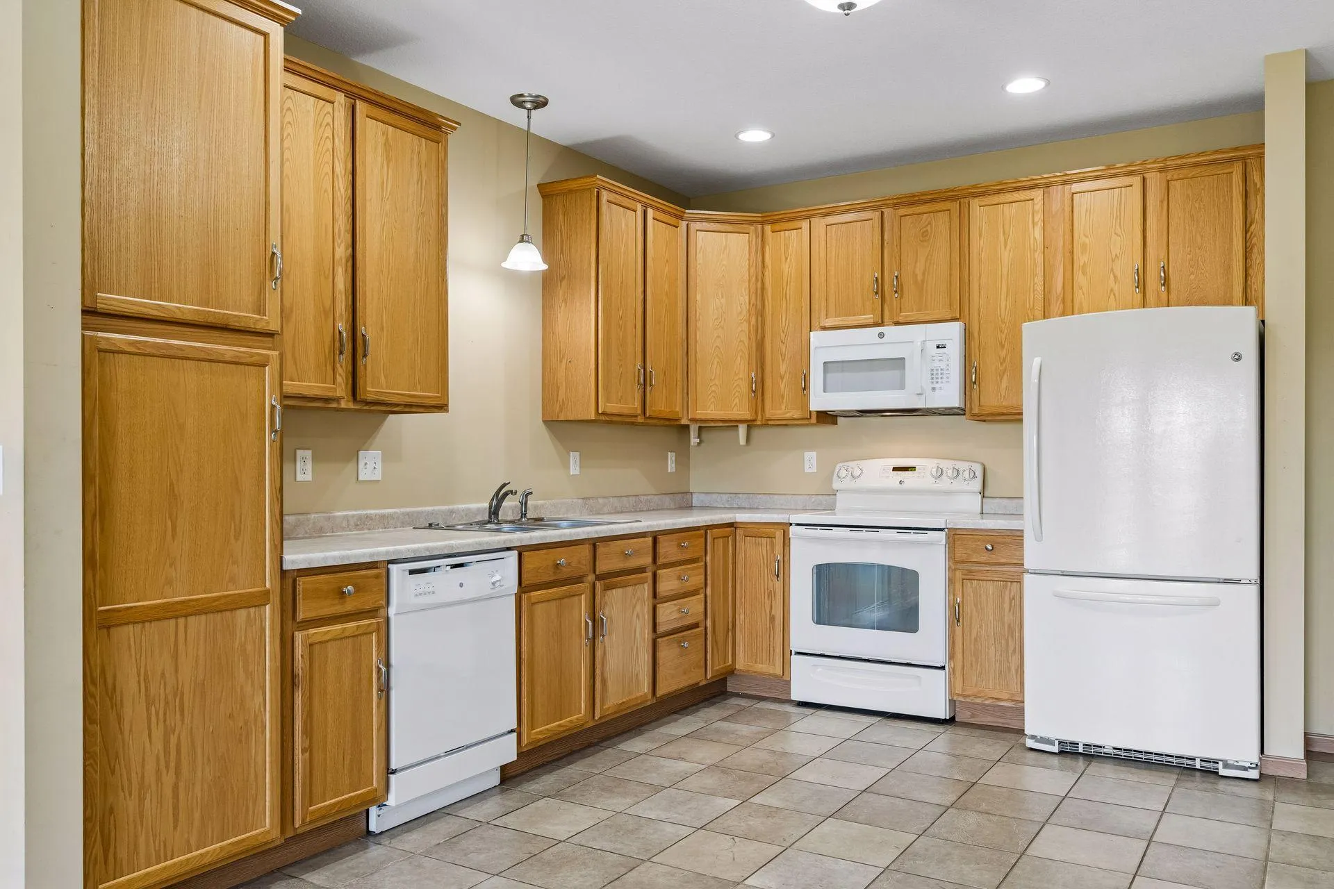 Photo 11 of 601 Levander Way Unit 318