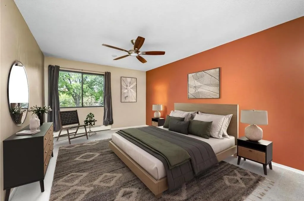 Photo 14 of 4101 Parklawn Avenue Unit 201