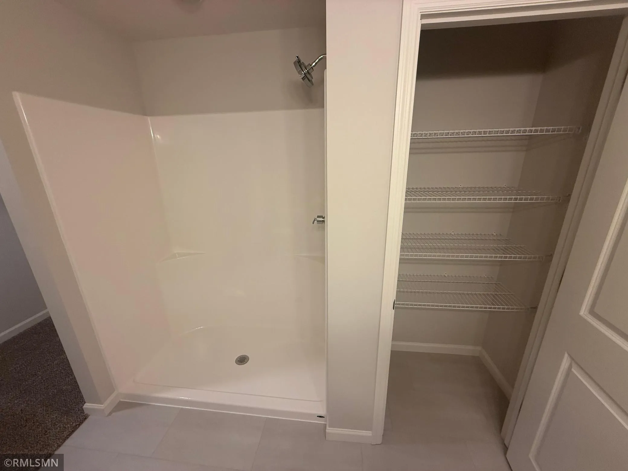 Photo 19 of 2480 Jacamar Ne Avenue