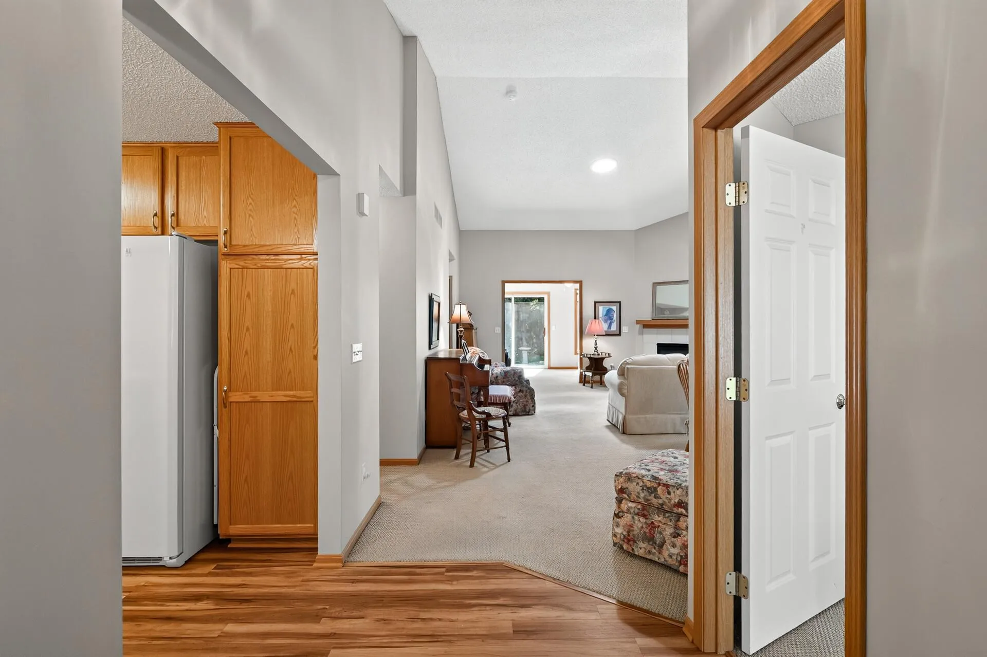 Photo 8 of 14437 Edgewood Avenue