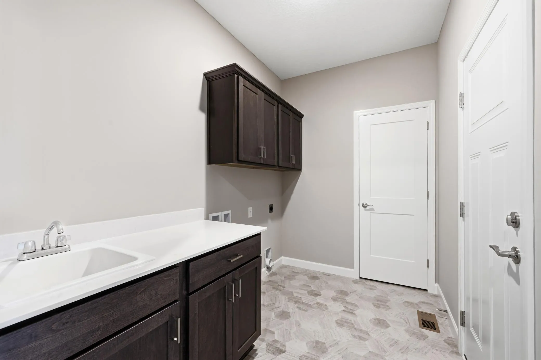 Photo 8 of 436 Whitewater Court