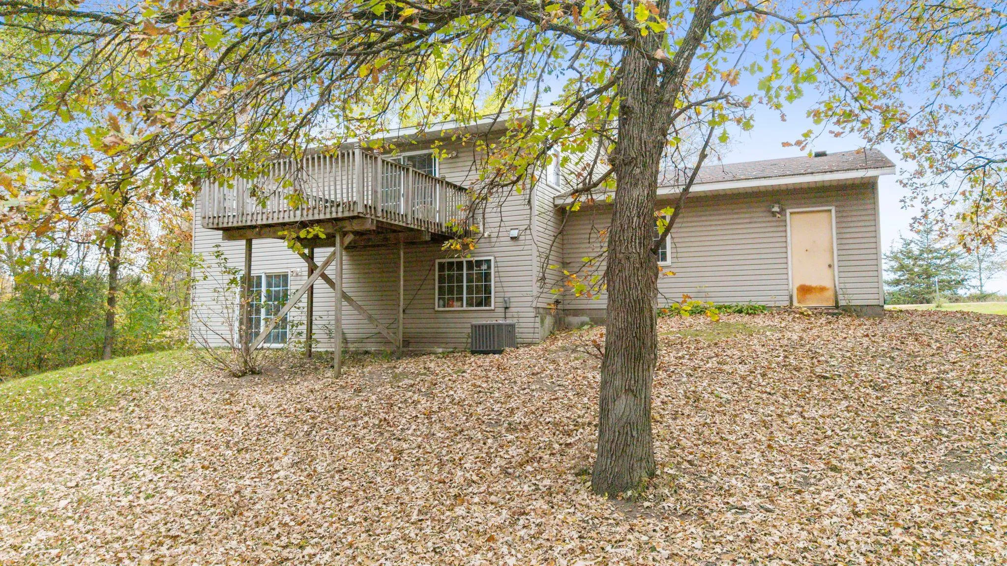 Photo 49 of 15910 Grunwald Nw Avenue