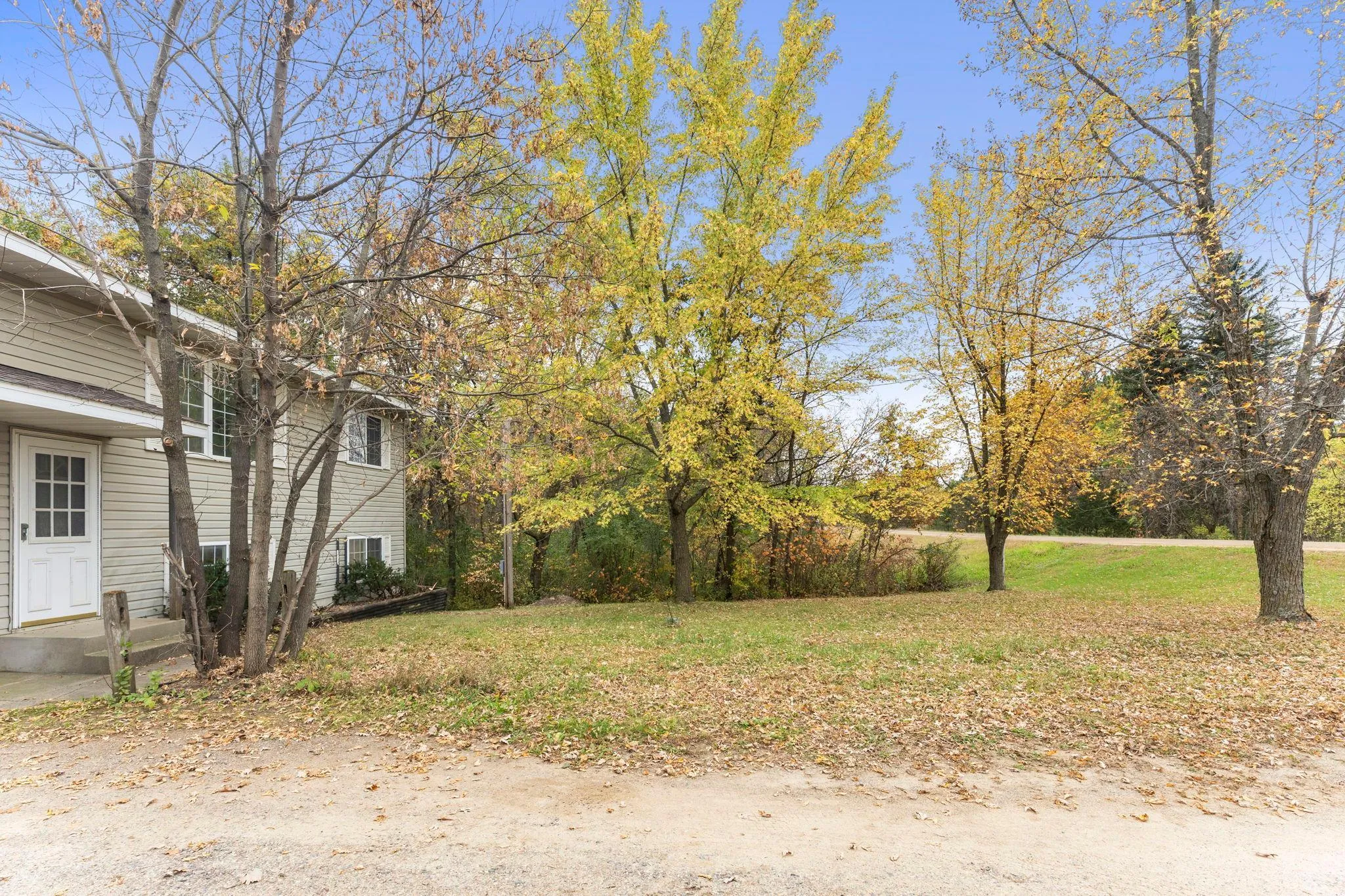 Photo 10 of 15910 Grunwald Nw Avenue