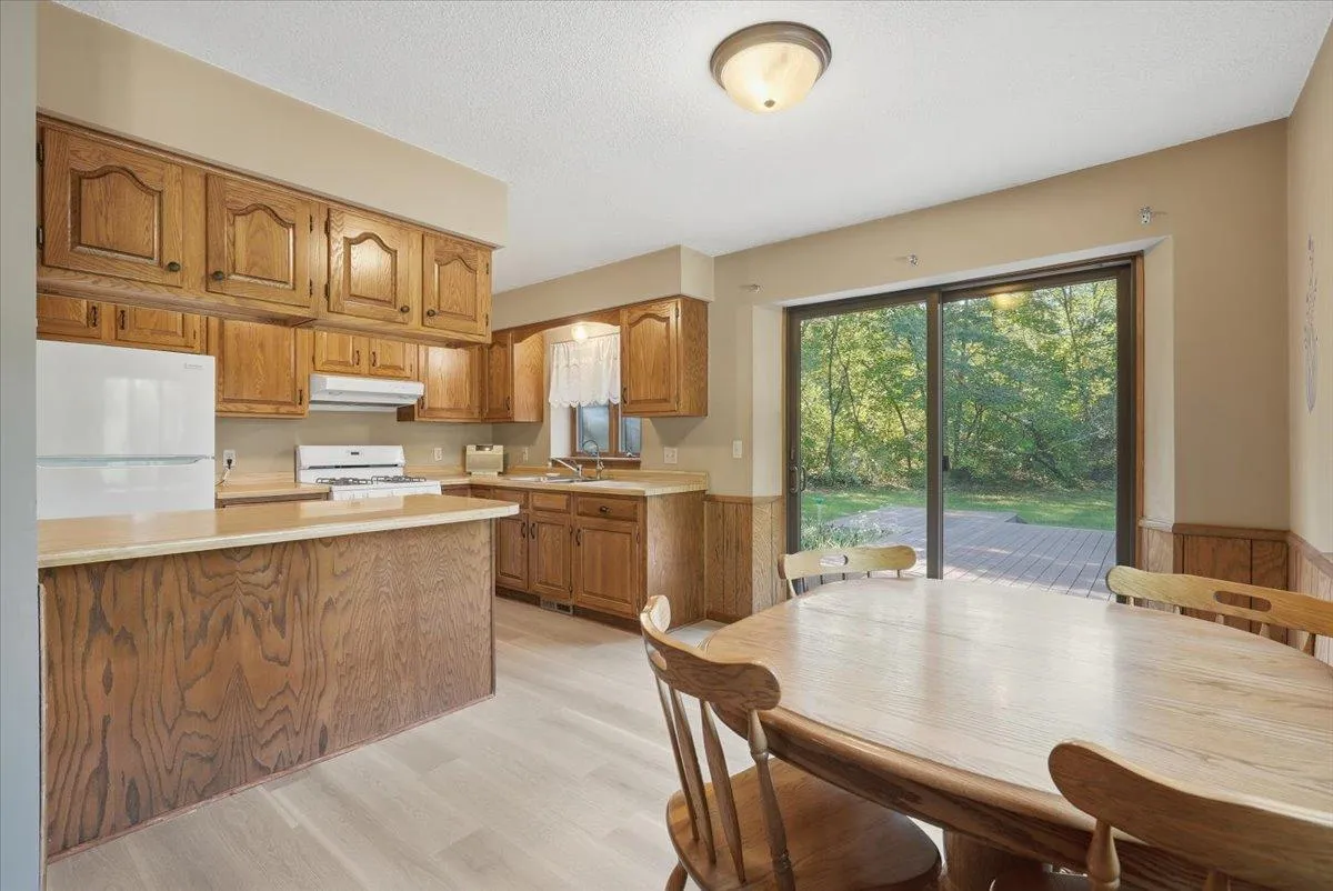 Photo 6 of 2079 Asplund Road