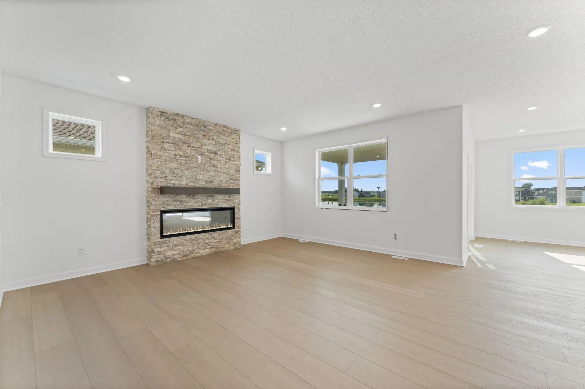 Photo 6 of 4322 132nd Ne Avenue
