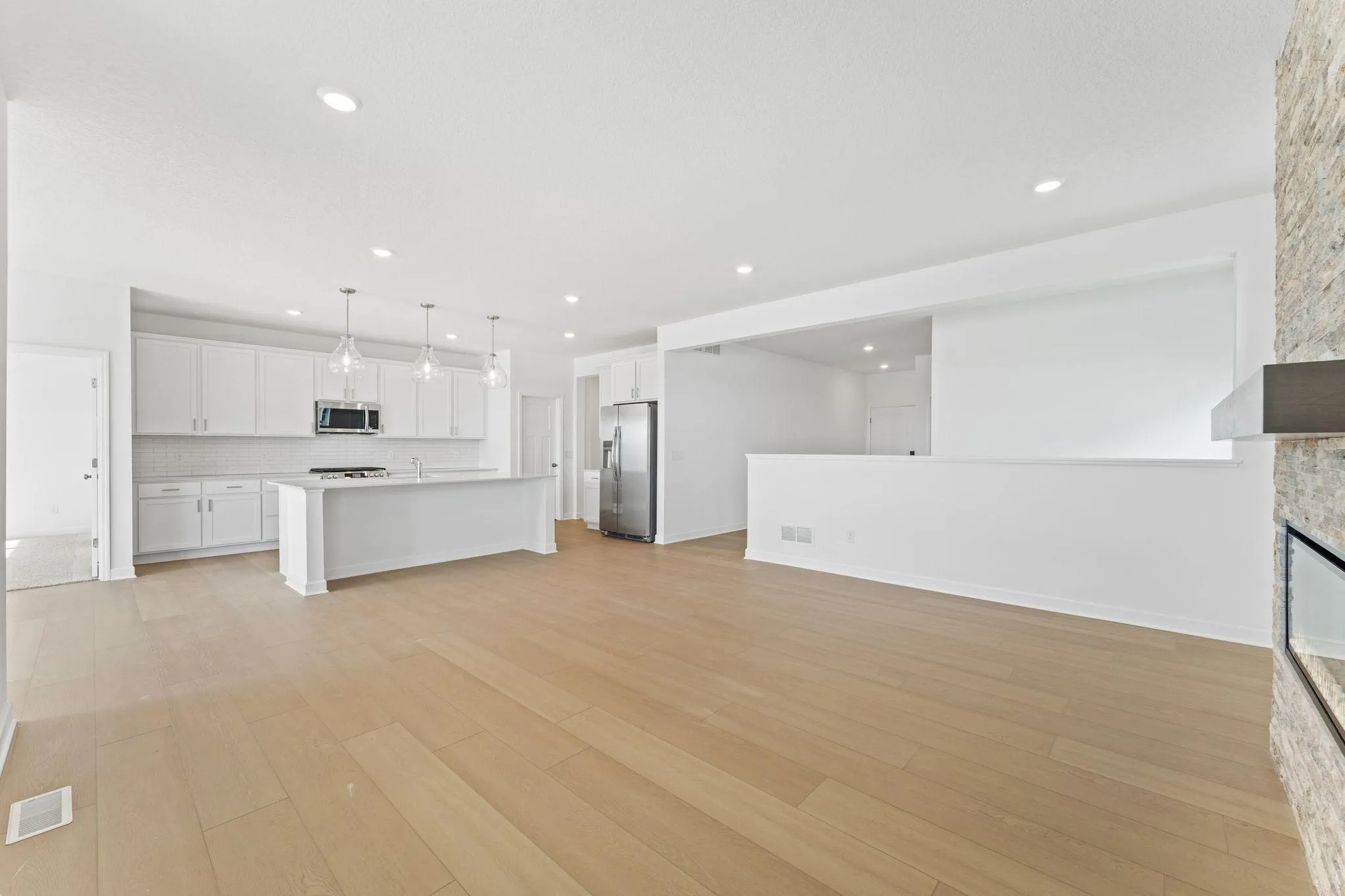 Photo 8 of 4322 132nd Ne Avenue