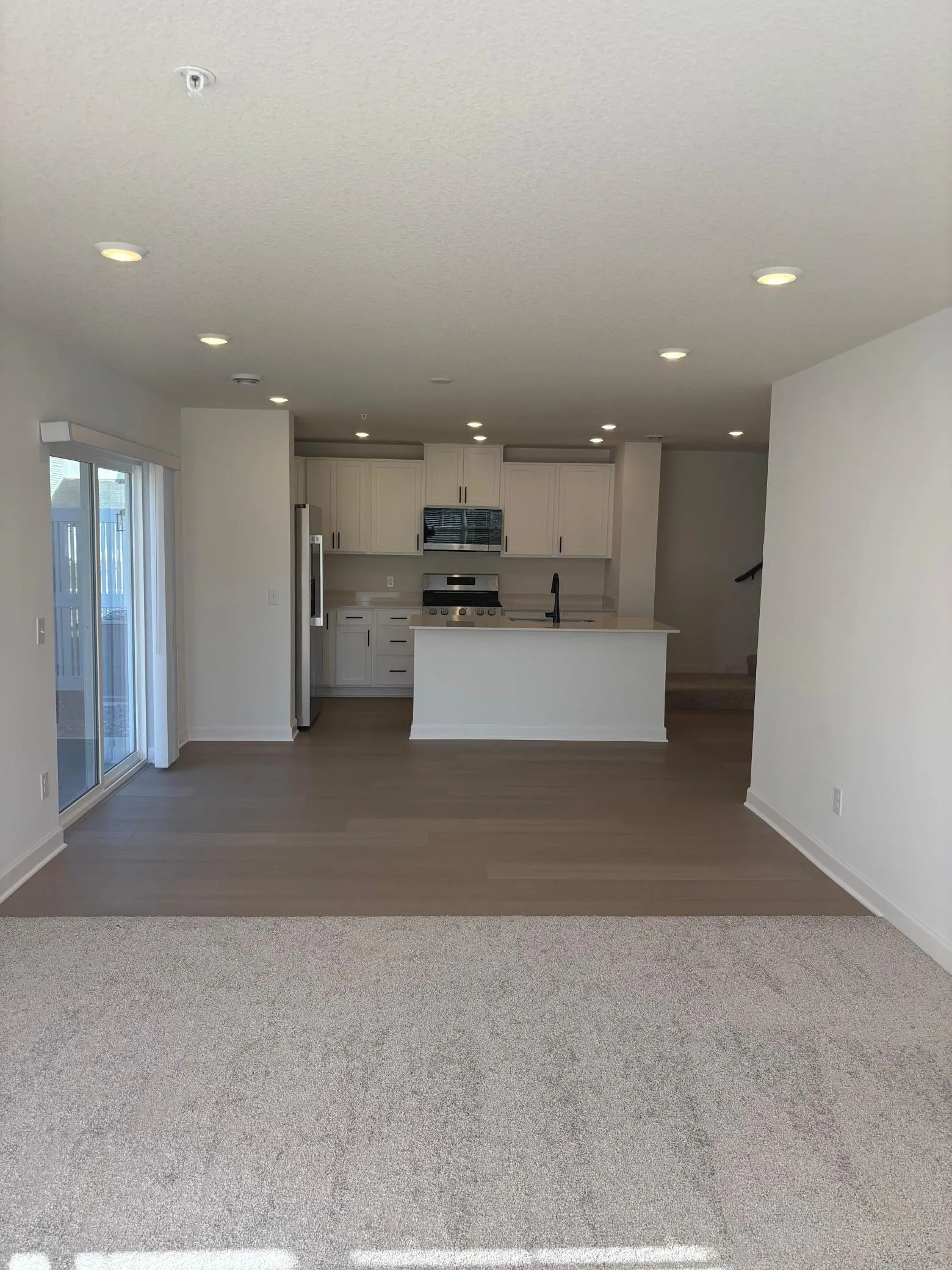 Photo 2 of 21657 Magnolia Way