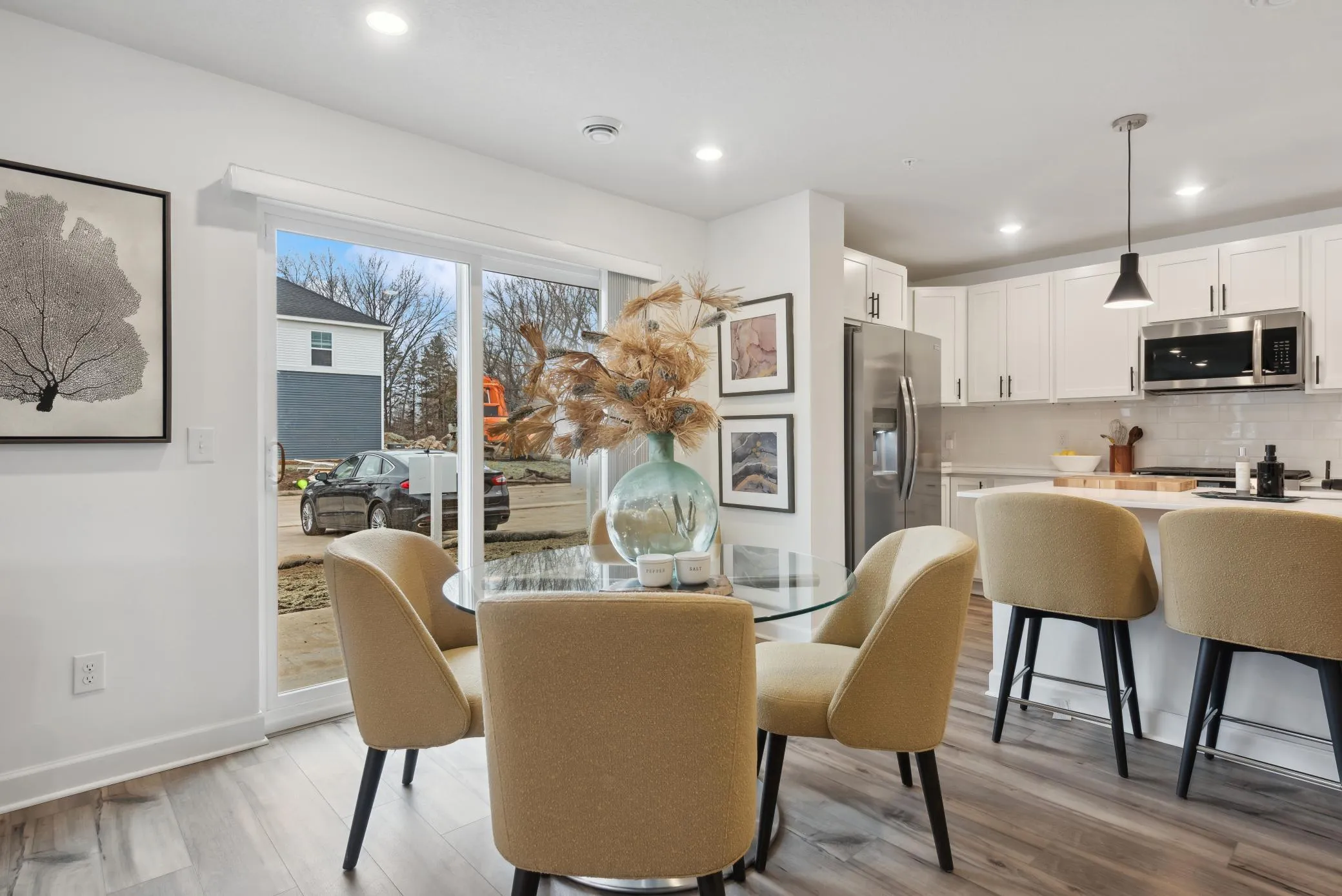 Photo 6 of 21657 Magnolia Way