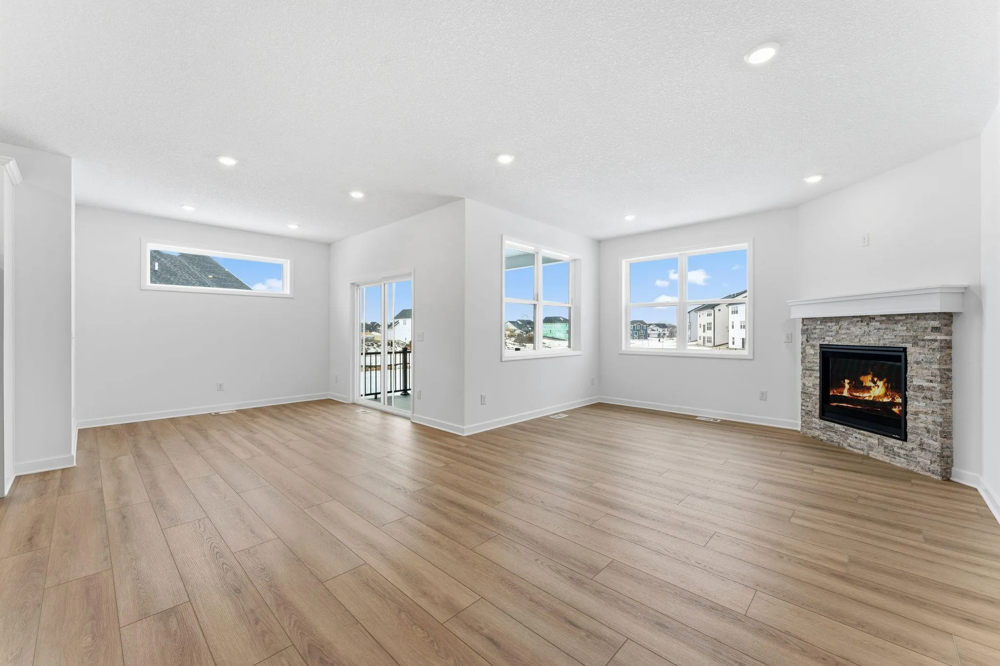 Photo 6 of 5178 Long Pointe Bay