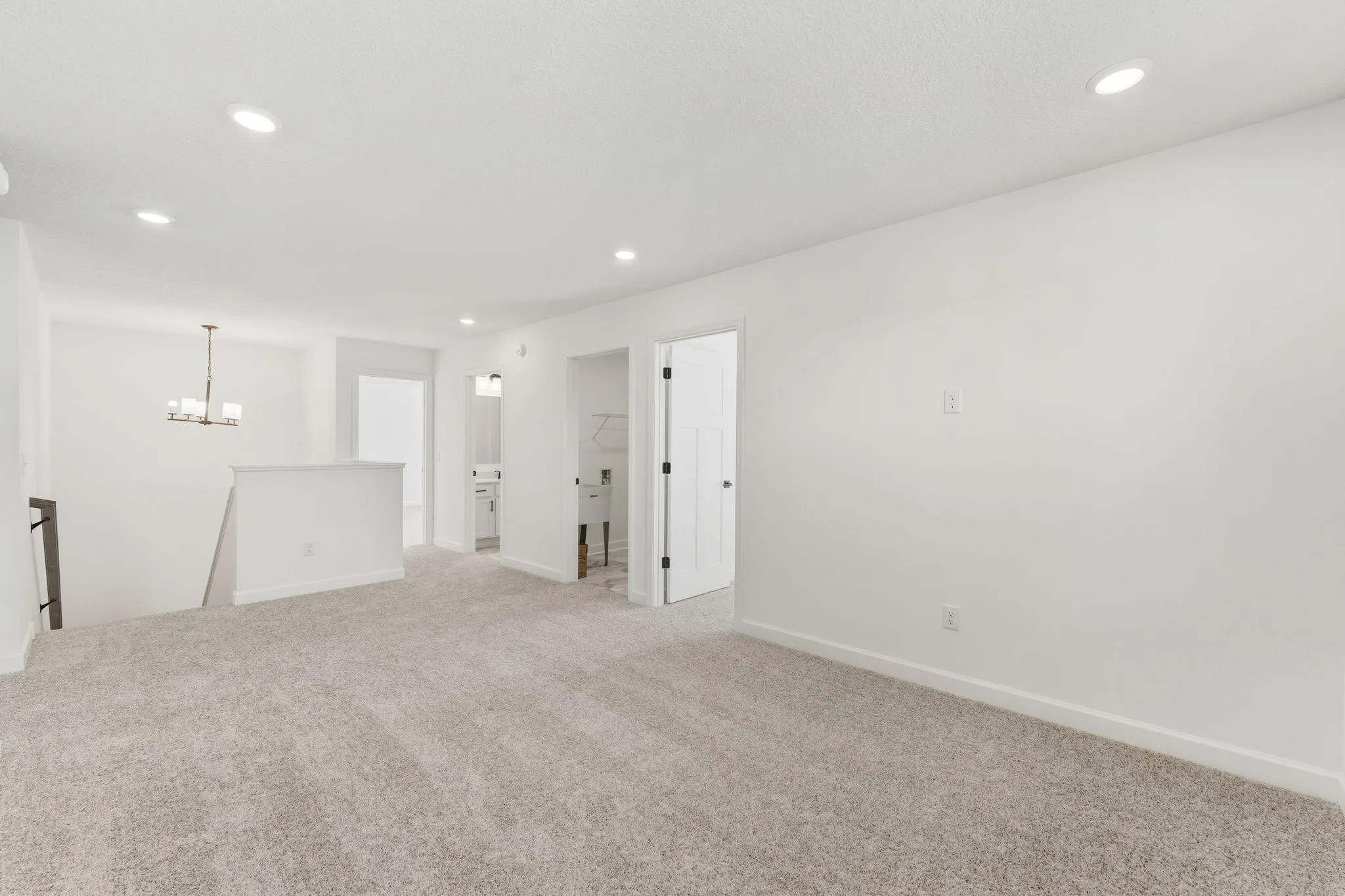 Photo 16 of 653 Sierra Parkway